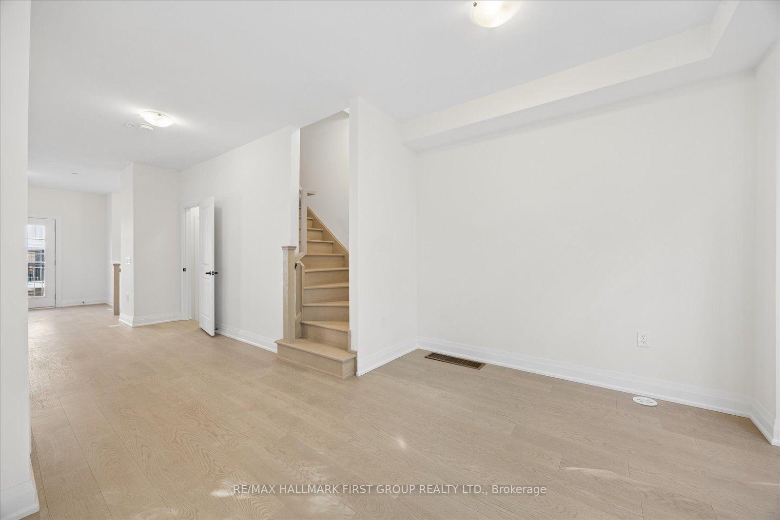 Photo 9 of 39 Marret Lane, Clarington, Newcastle — HOMEH