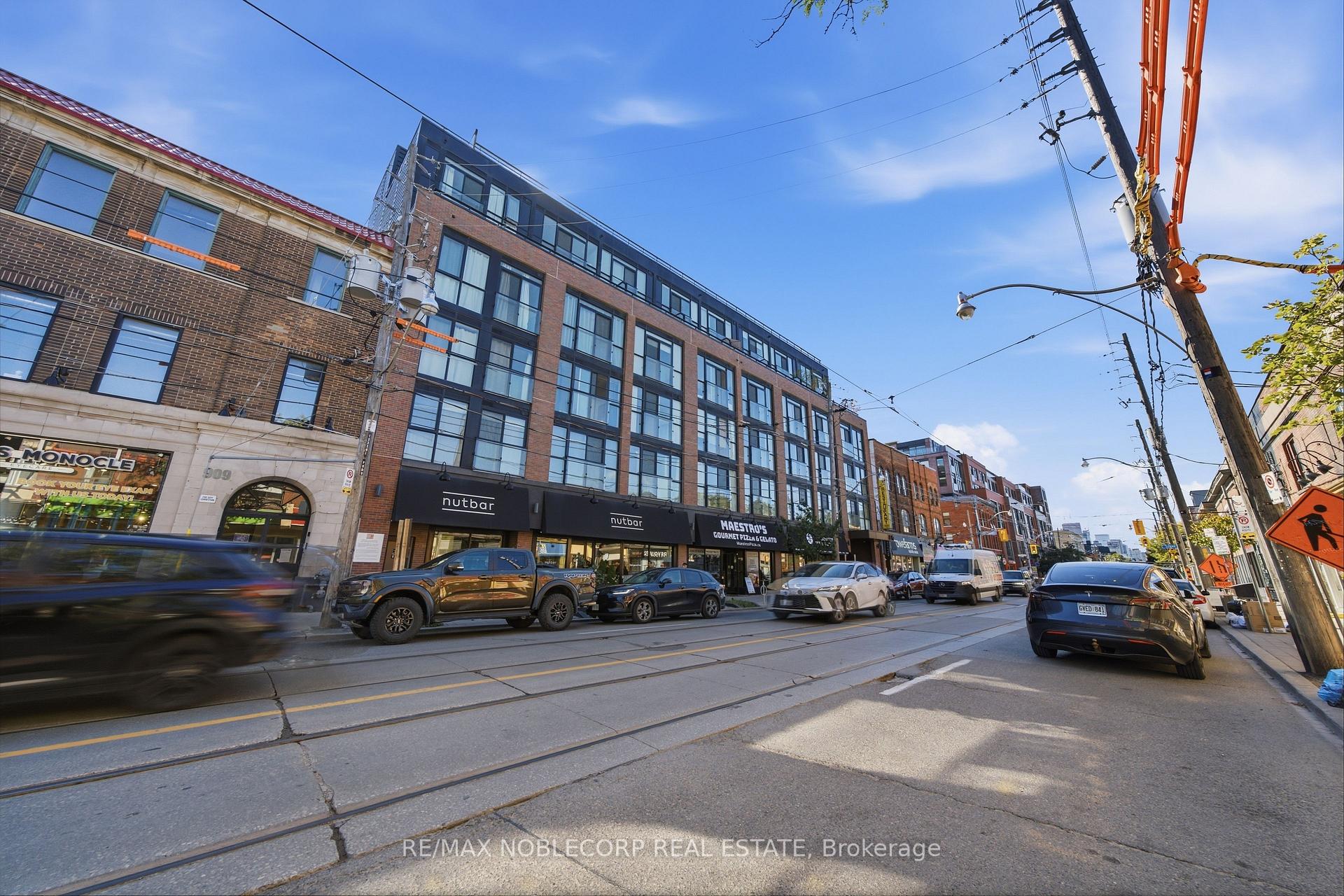 Photo of Unit 413, 899 Queen Street