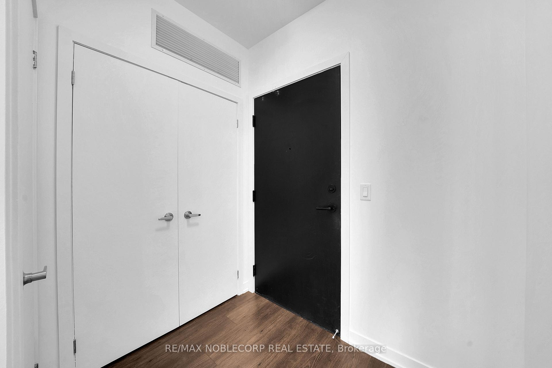 Photo 8 of Unit 413, 899 Queen Street, Toronto, South Riverdale — HOMEH