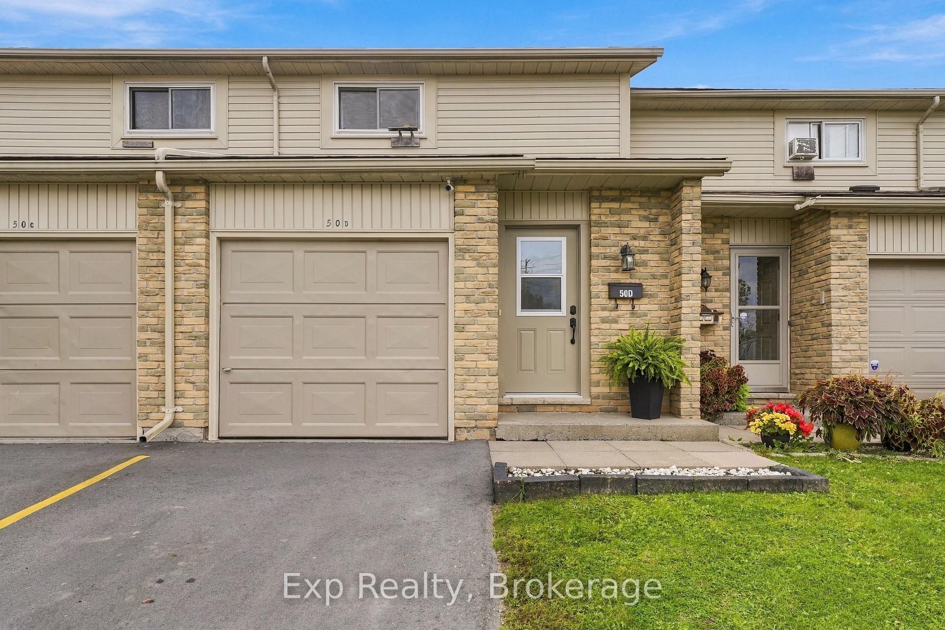 Photo 4 of Unit D, 50 Cascade Boulevard, Belleville, Belleville Ward — HOMEH