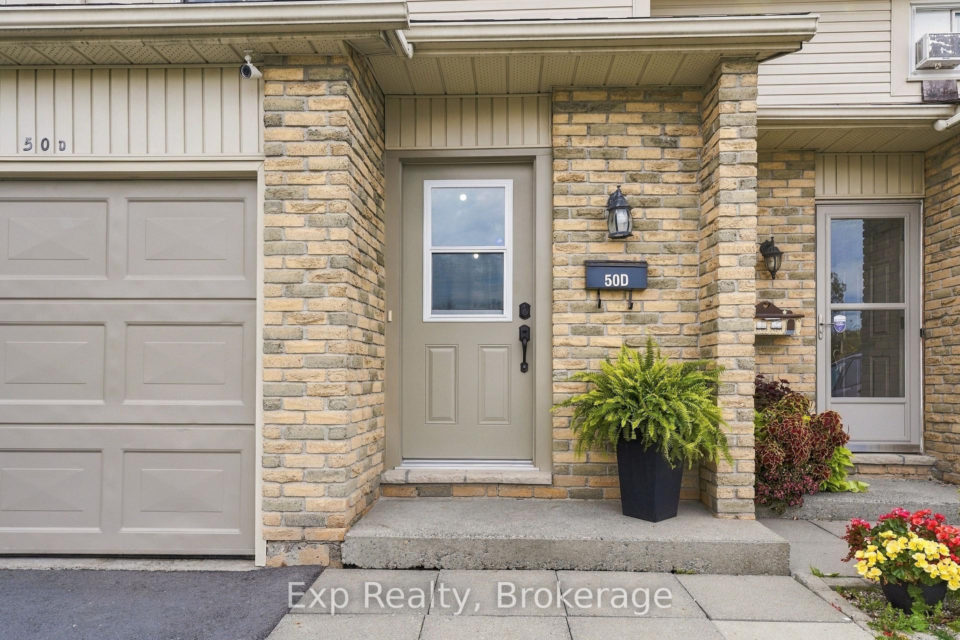 Photo 6 of Unit D, 50 Cascade Boulevard, Belleville, Belleville Ward — HOMEH