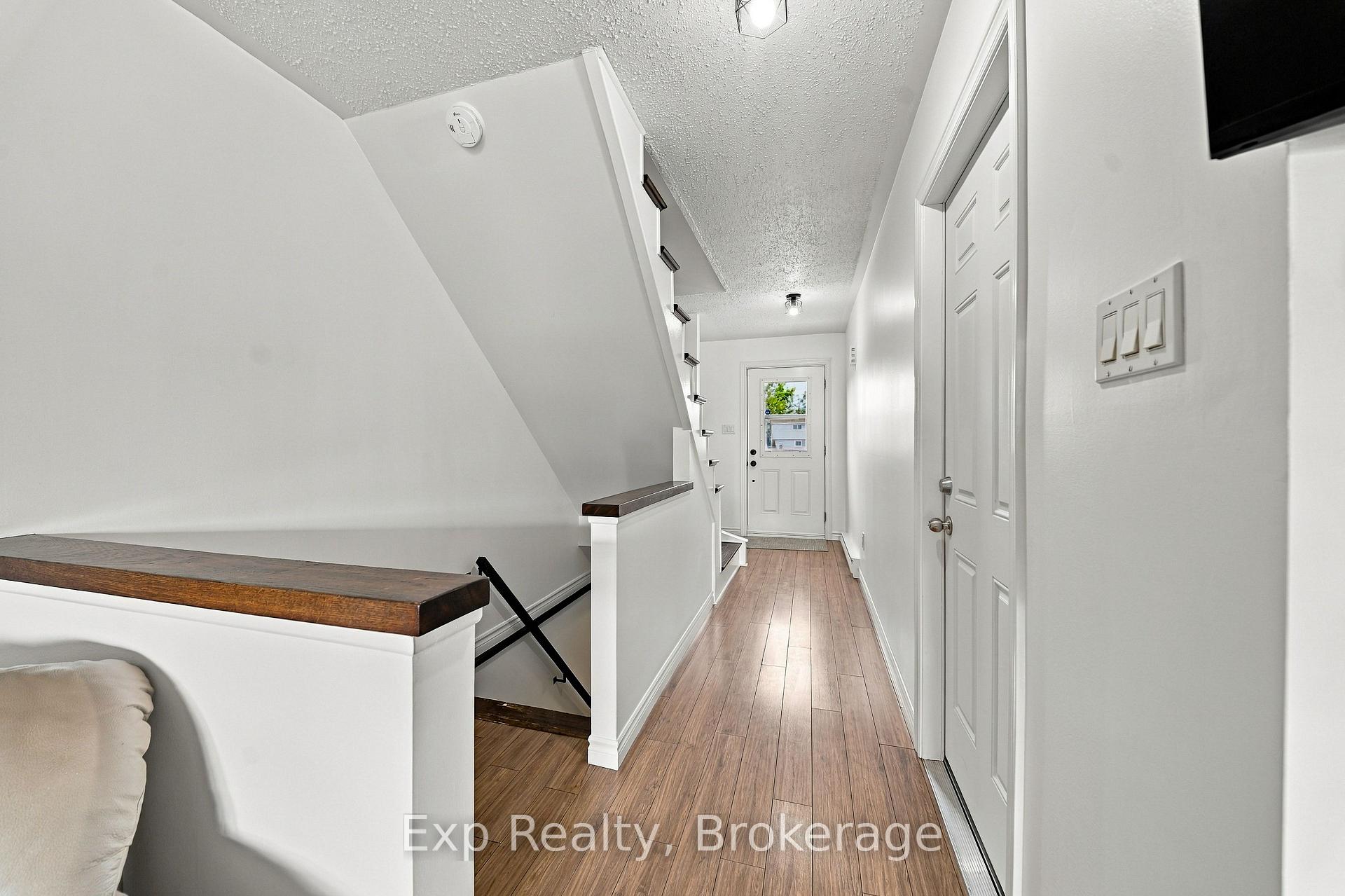 Photo 9 of Unit D, 50 Cascade Boulevard, Belleville, Belleville Ward — HOMEH