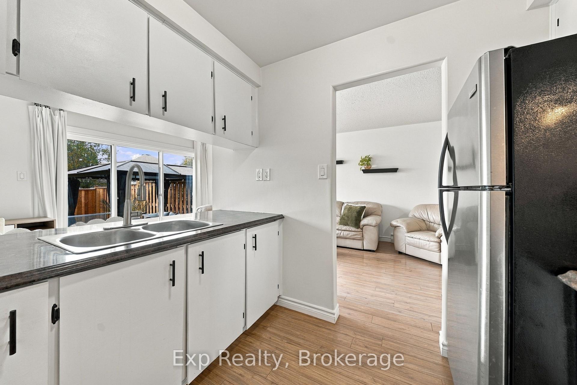 Photo 16 of Unit D, 50 Cascade Boulevard, Belleville, Belleville Ward — HOMEH