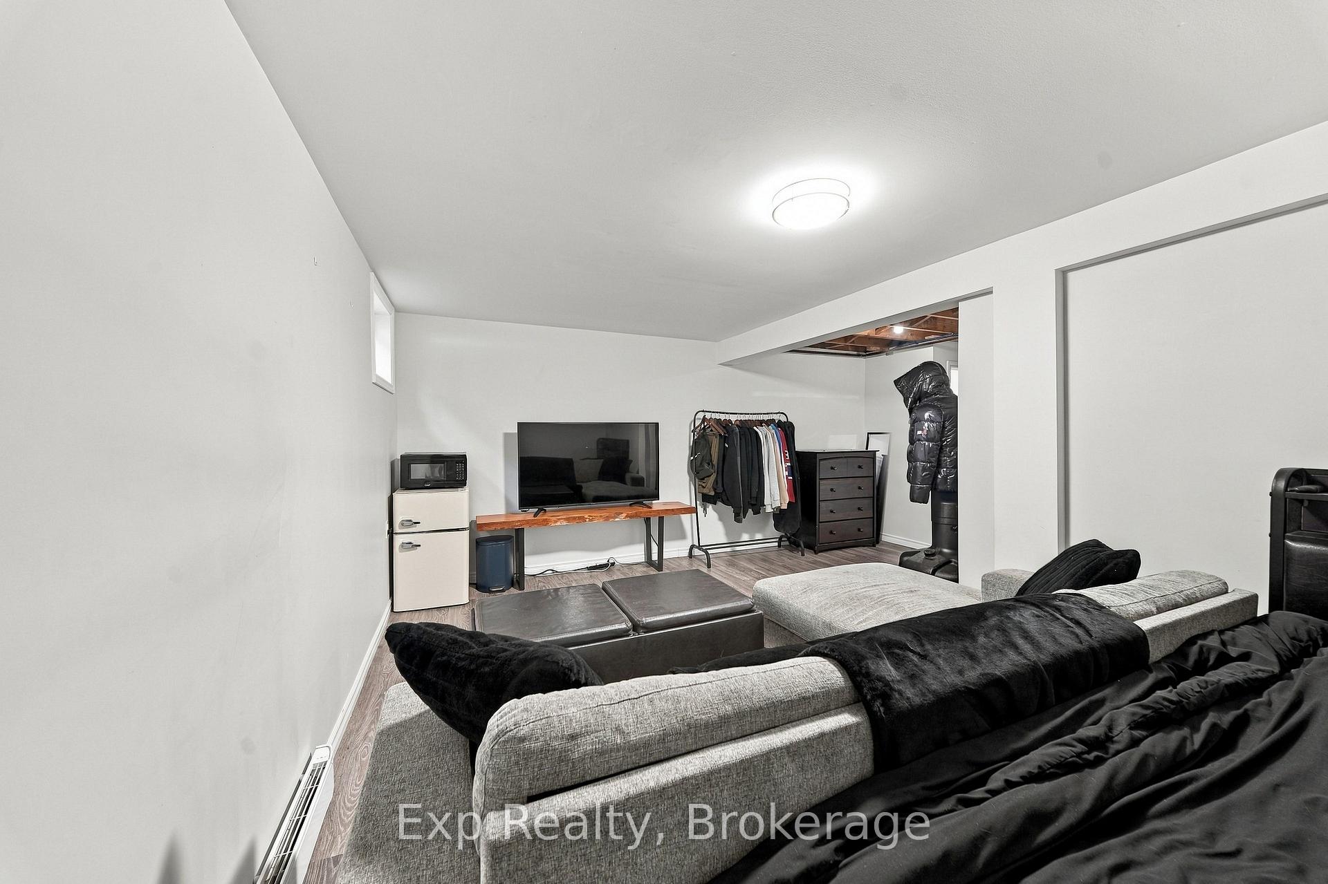 Photo 28 of Unit D, 50 Cascade Boulevard, Belleville, Belleville Ward — HOMEH