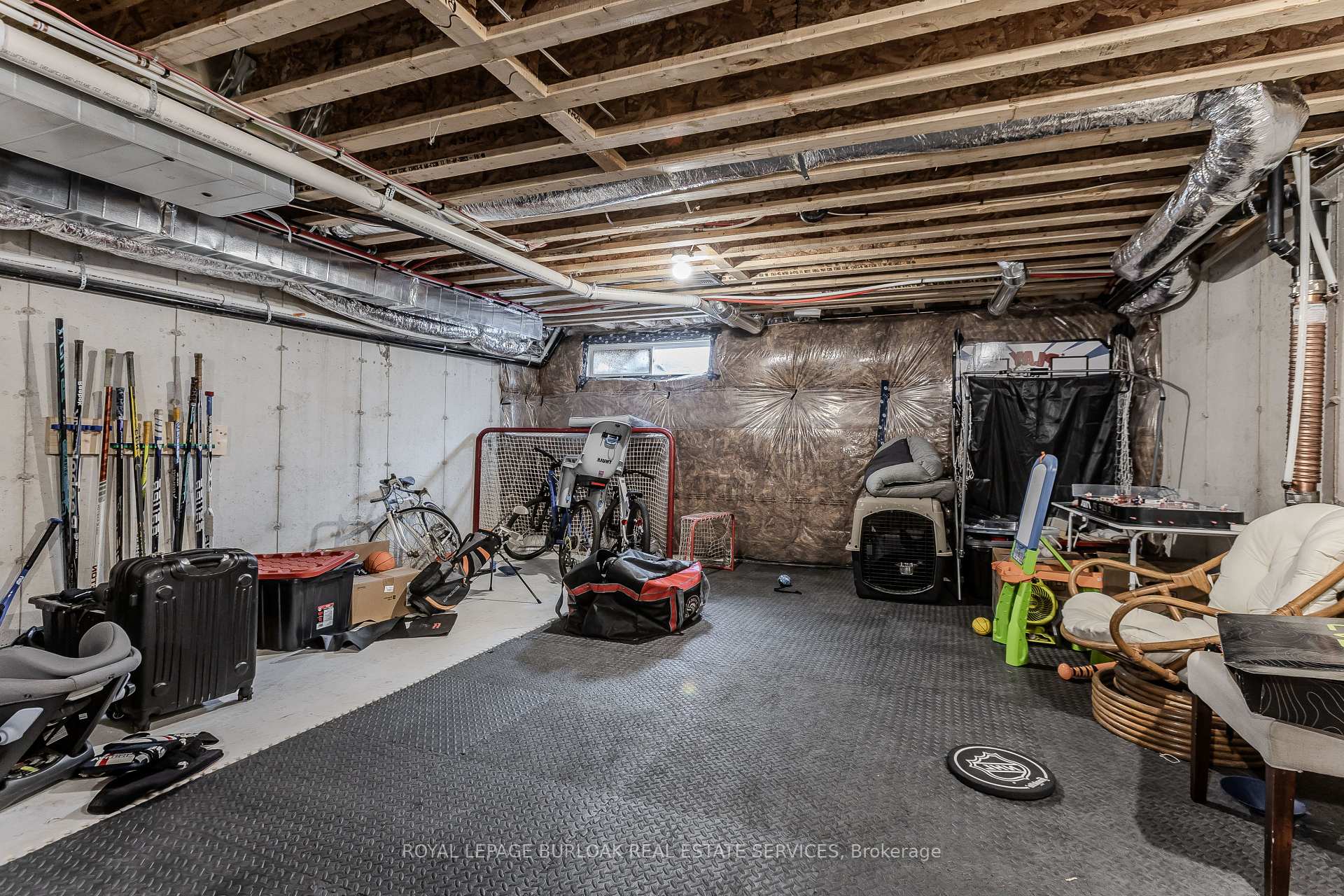Photo 30 of 1360 Almonte Drive, Burlington, Tyandaga — HOMEH