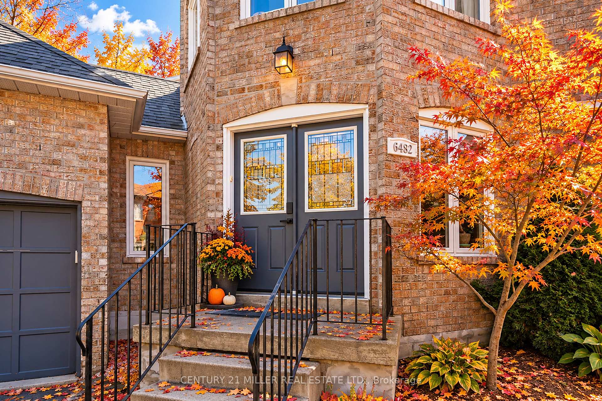 Photo 3 of 6482 Tenth Line W, Mississauga, Lisgar — HOMEH