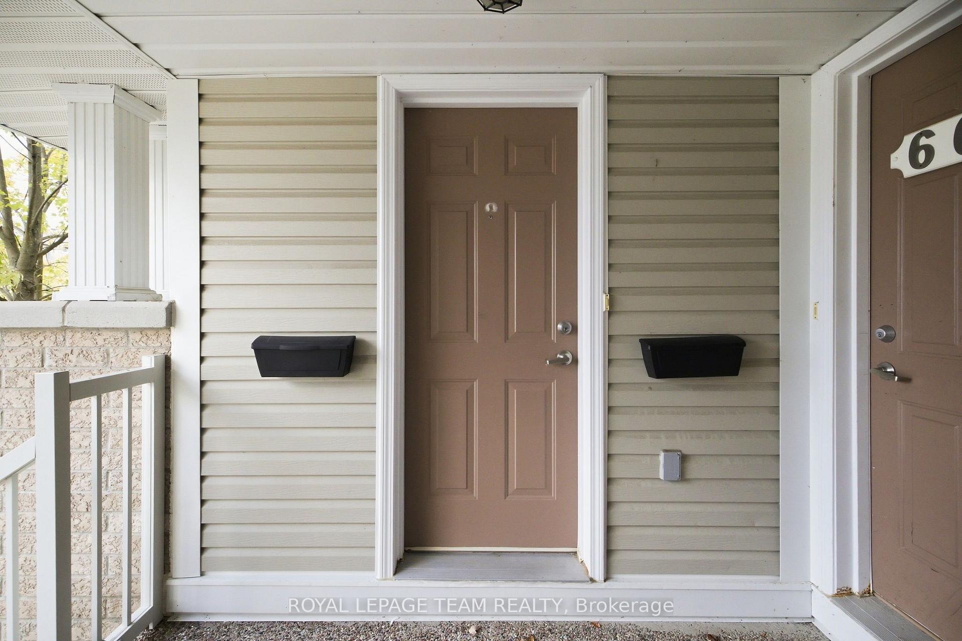 Photo 4 of Unit A, 668 Chapman Mills Drive, Ottawa, Barrhaven - Strandherd — HOMEH