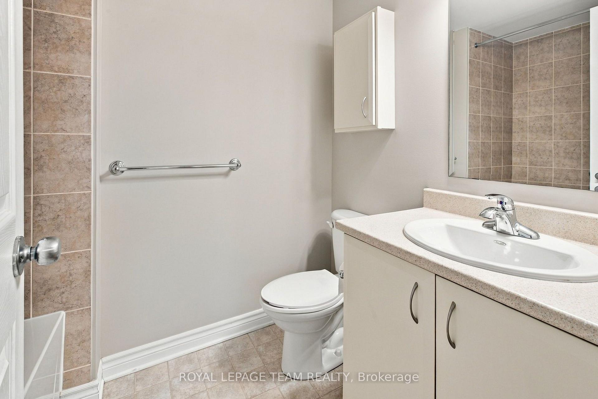 Photo 22 of Unit A, 668 Chapman Mills Drive, Ottawa, Barrhaven - Strandherd — HOMEH