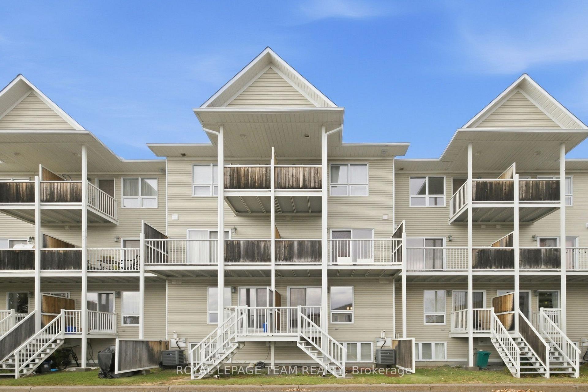 Photo 34 of Unit A, 668 Chapman Mills Drive, Ottawa, Barrhaven - Strandherd — HOMEH