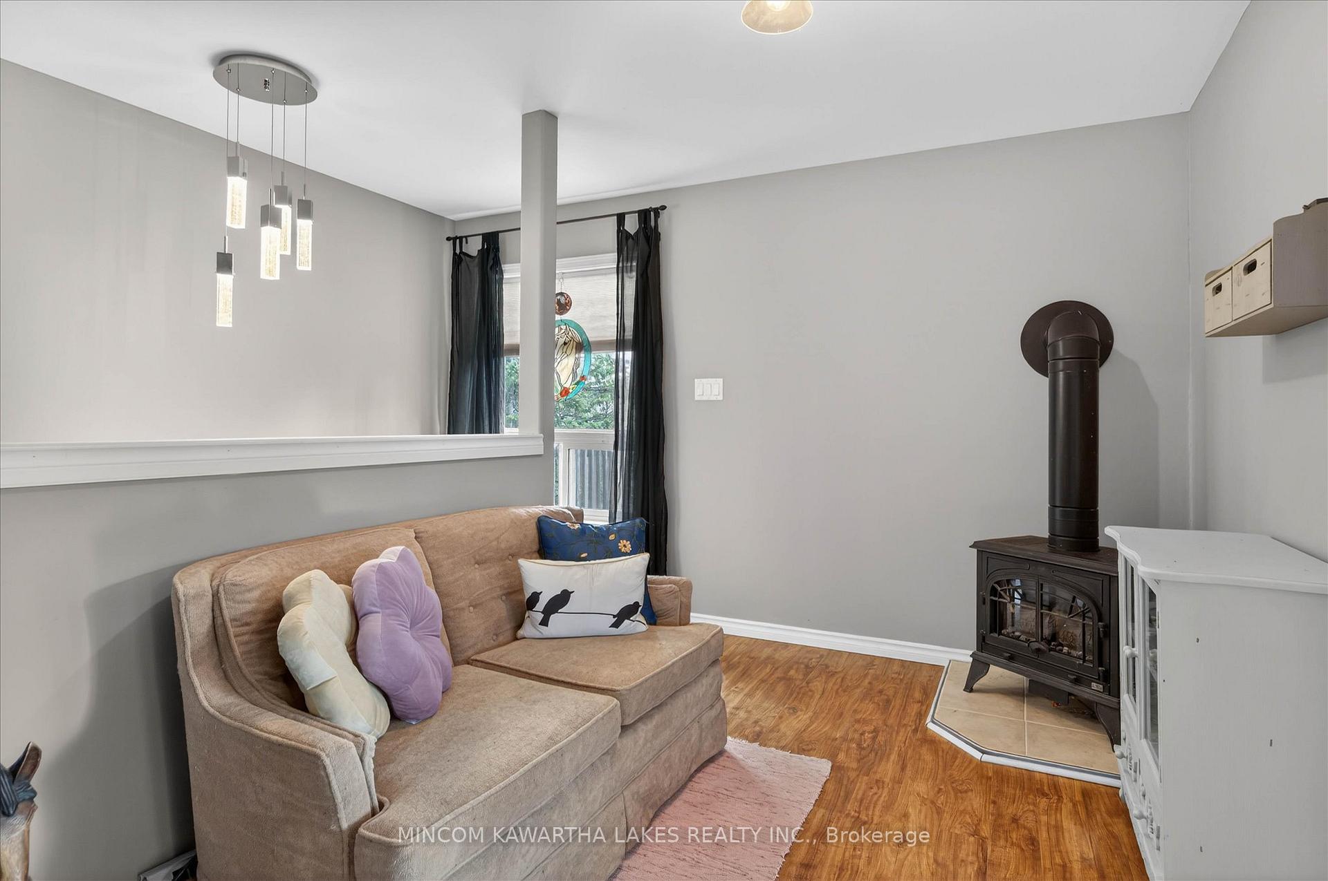 Photo 28 of 572 Fallis Line, Cavan Monaghan, Cavan Twp — HOMEH