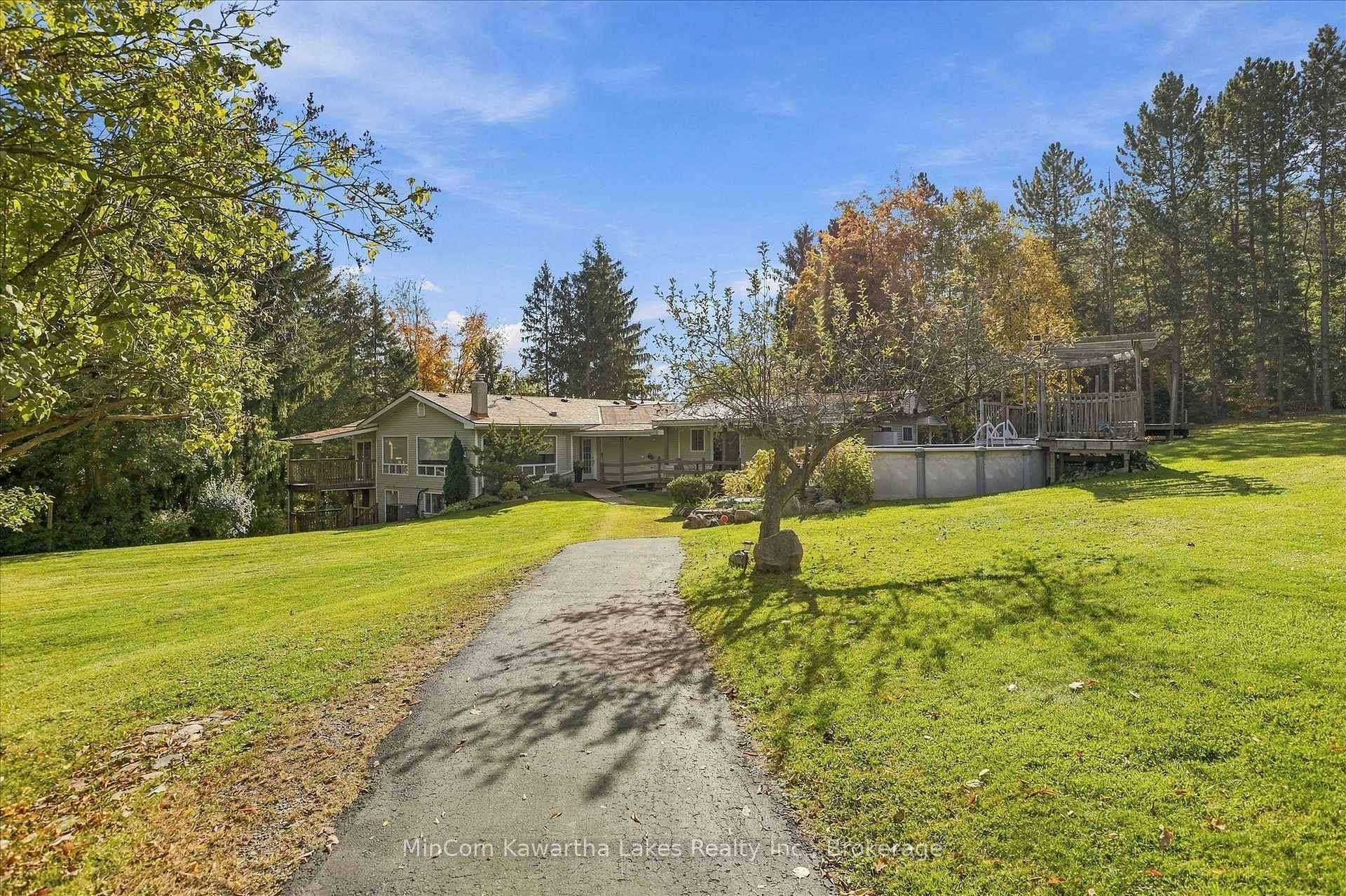 Photo 41 of 572 Fallis Line, Cavan Monaghan, Cavan Twp — HOMEH