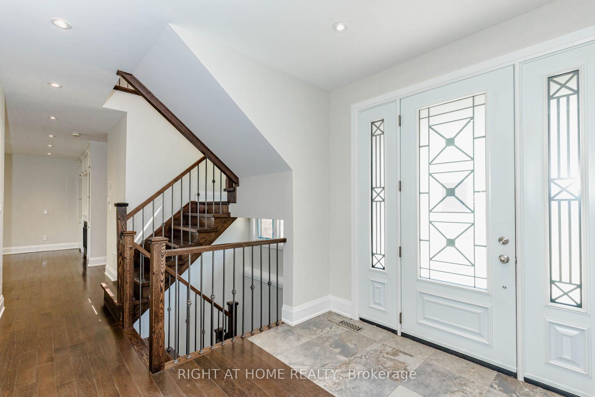 Photo 4 of 146 Colonel Danforth Trail, Scarborough, Centennial Scarborough — HOMEH