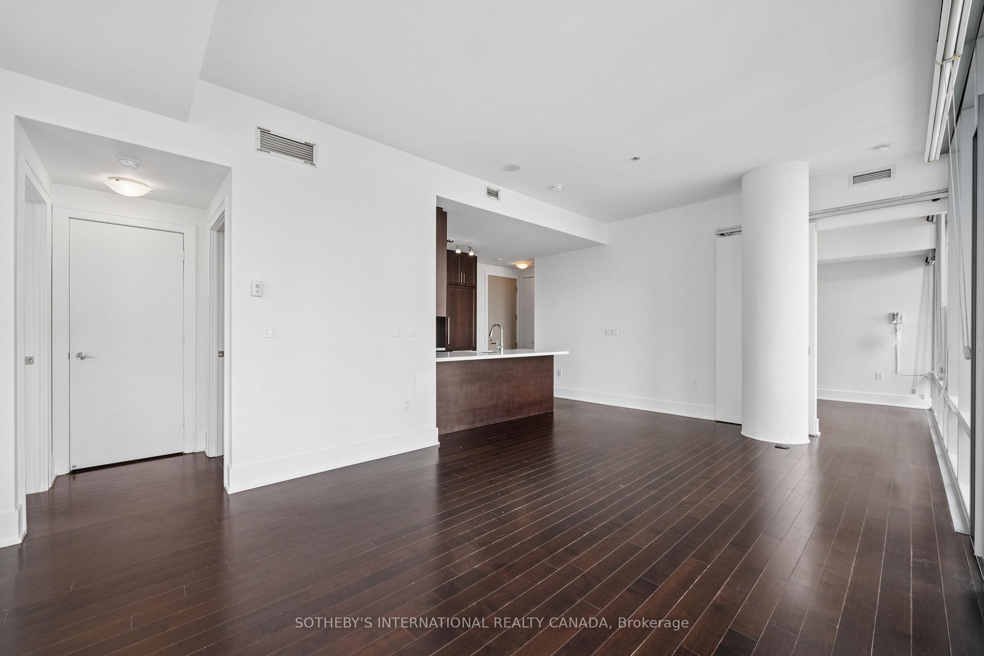 Photo 8 of Unit 502, 39 Queens Quay E, Toronto, Waterfront Communities — HOMEH