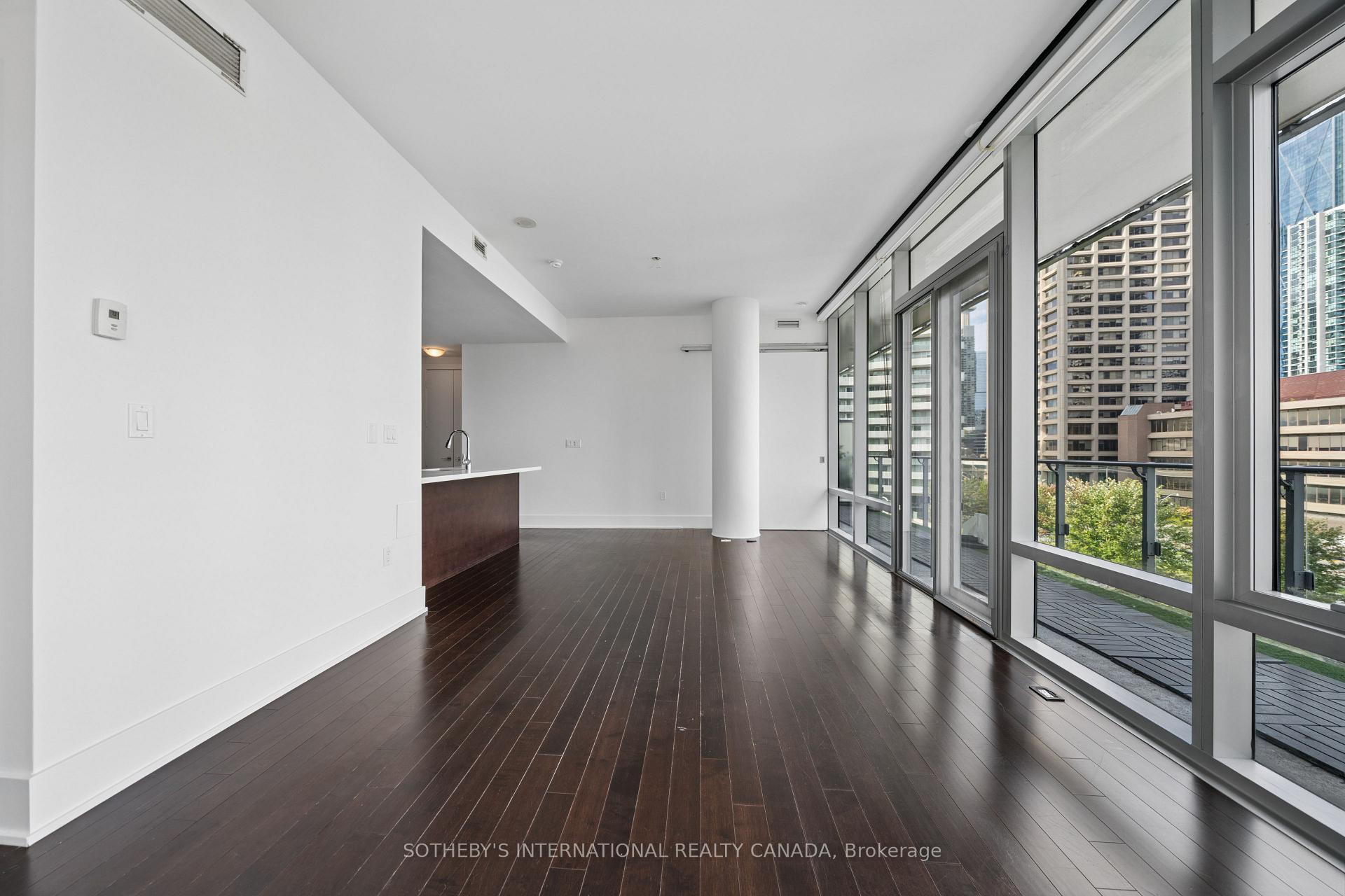 Photo 9 of Unit 502, 39 Queens Quay E, Toronto, Waterfront Communities — HOMEH