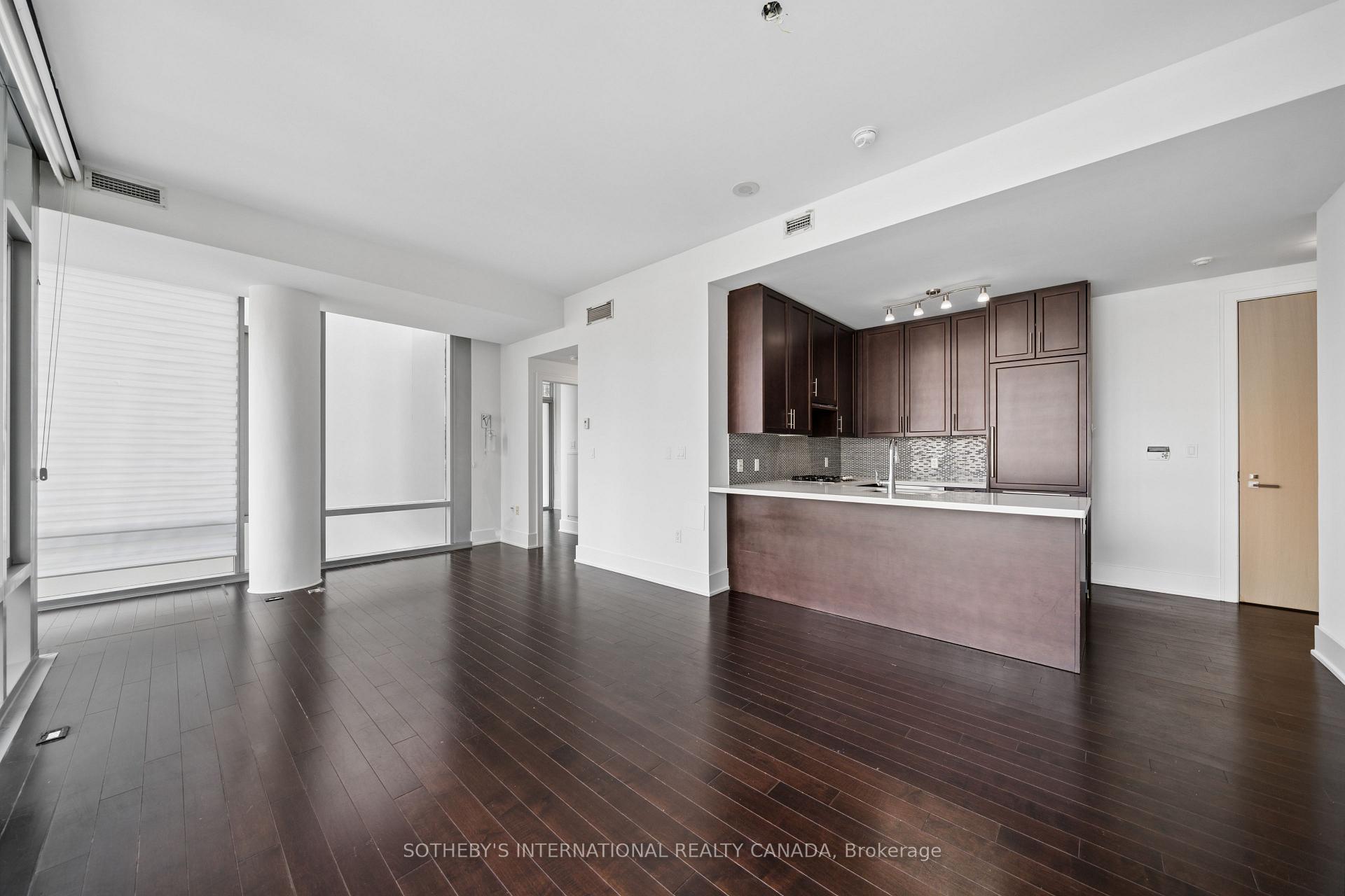 Photo 11 of Unit 502, 39 Queens Quay E, Toronto, Waterfront Communities — HOMEH