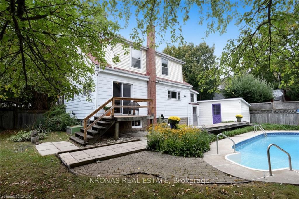 Photo 20 of 23 Bond Street S, Hamilton, Dundas — HOMEH