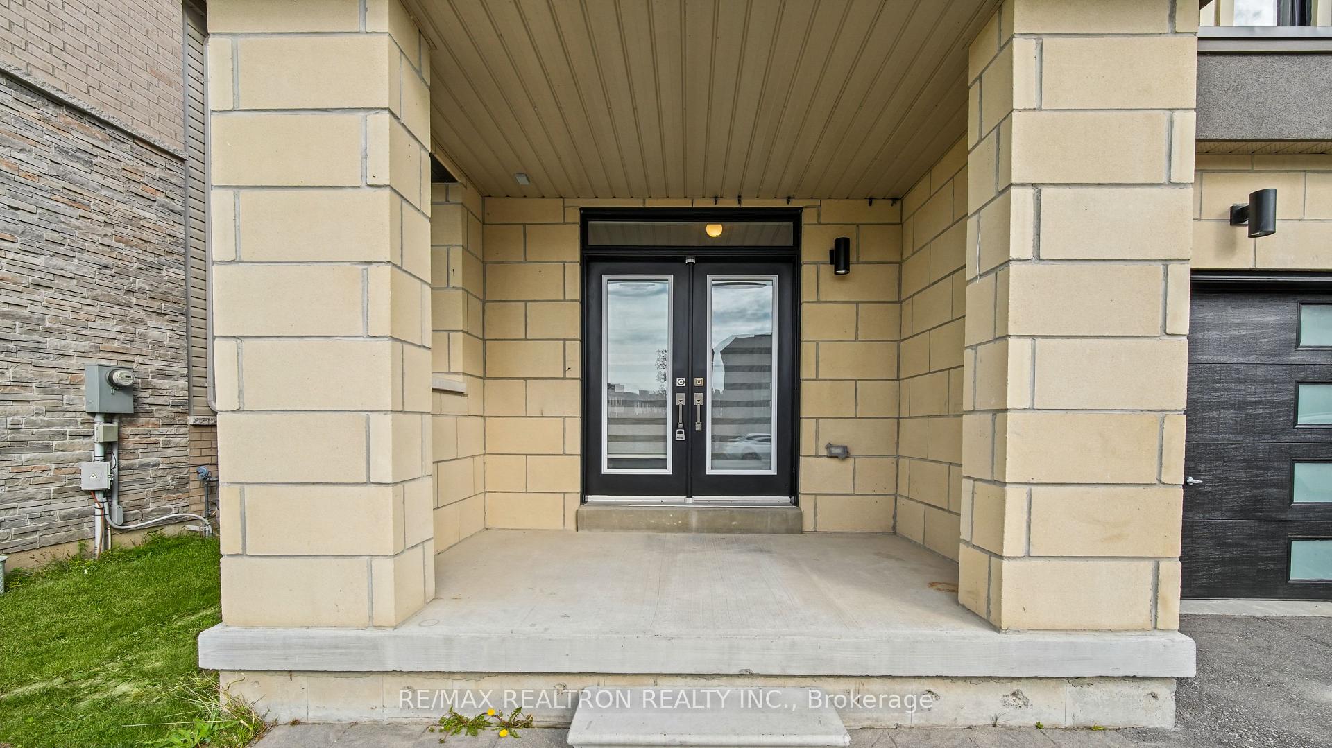 Photo 4 of 123 Yacht Drive, Clarington, Bowmanville — HOMEH