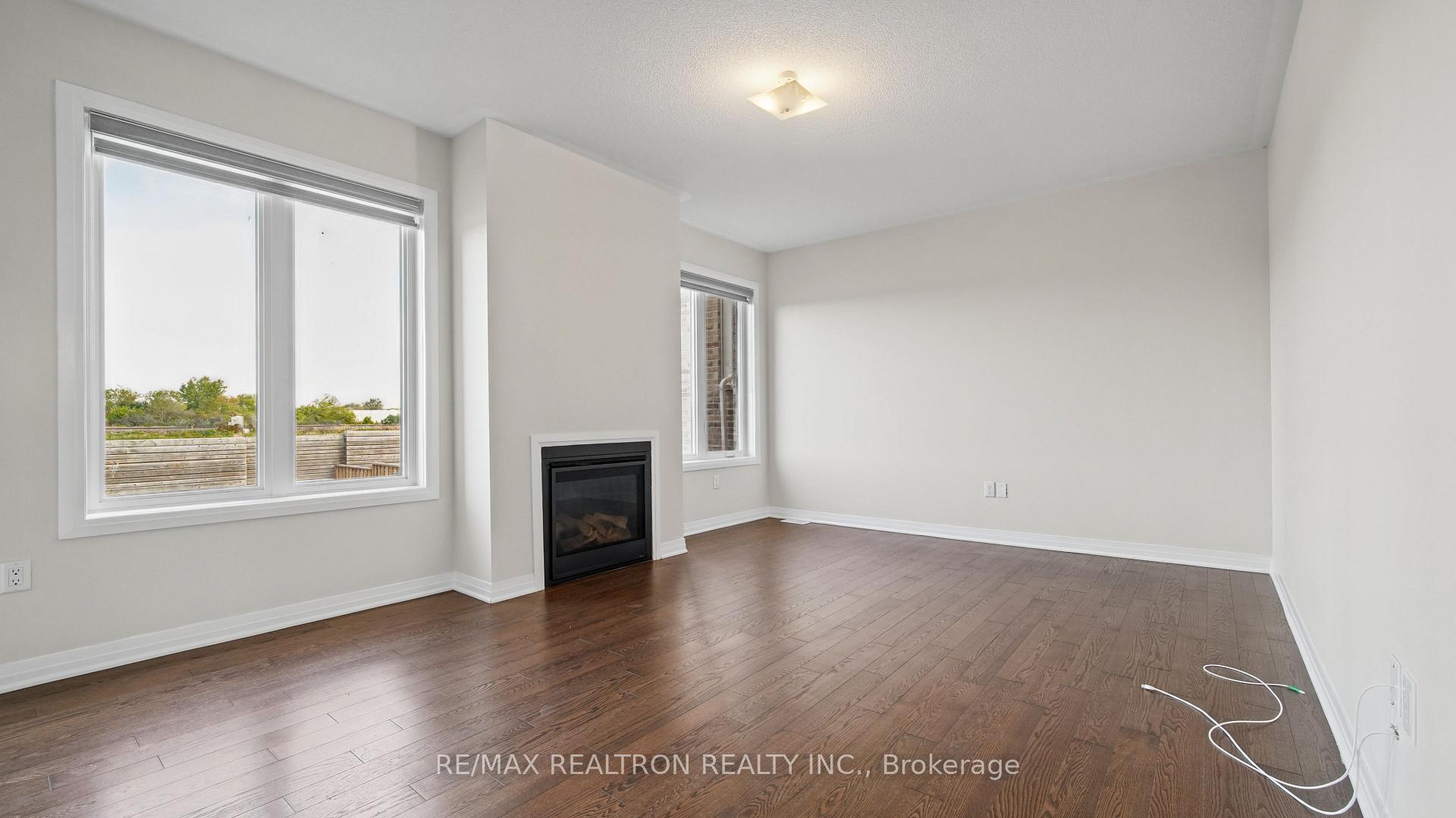 Photo 6 of 123 Yacht Drive, Clarington, Bowmanville — HOMEH