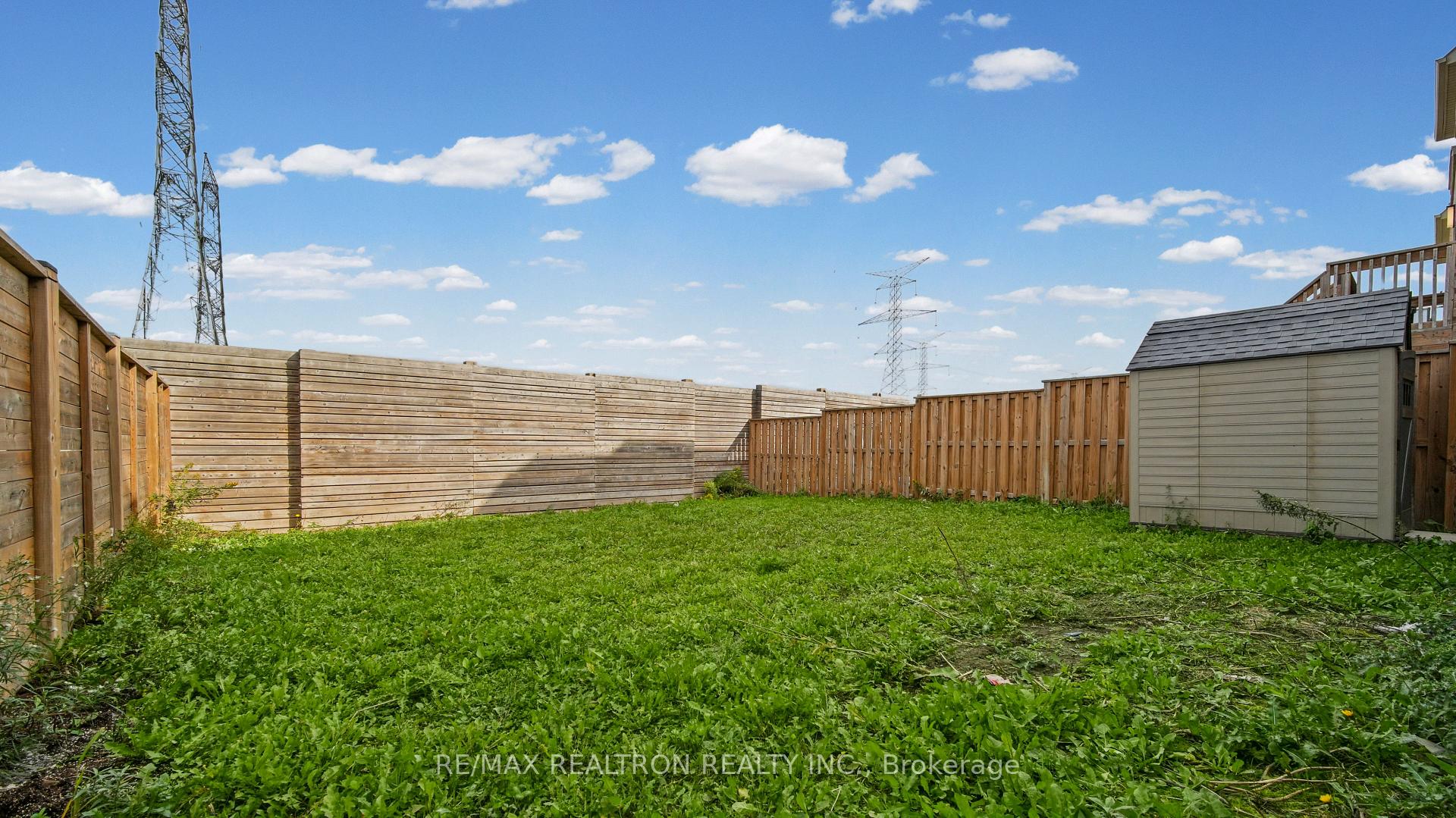 Photo 17 of 123 Yacht Drive, Clarington, Bowmanville — HOMEH