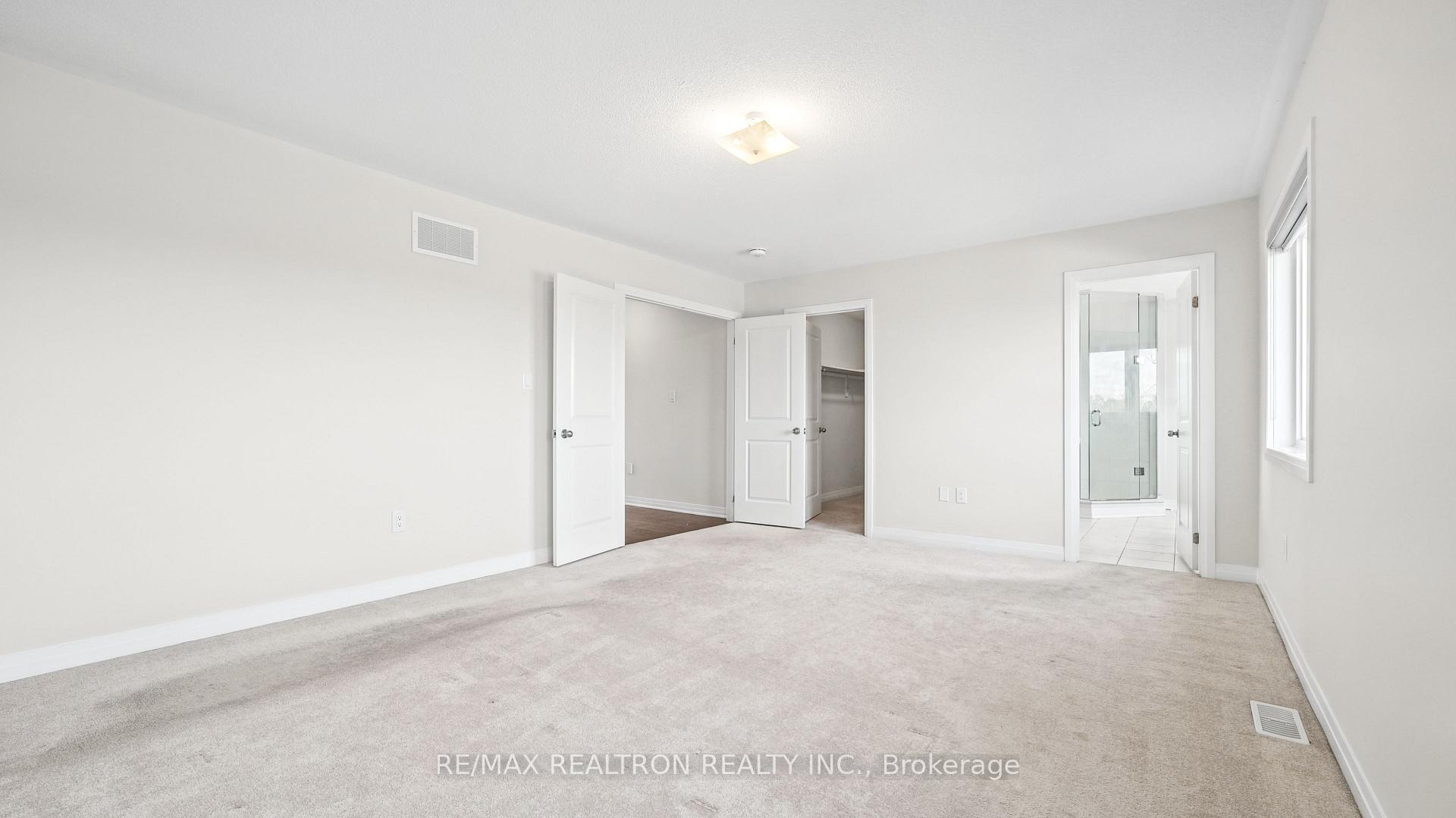 Photo 23 of 123 Yacht Drive, Clarington, Bowmanville — HOMEH