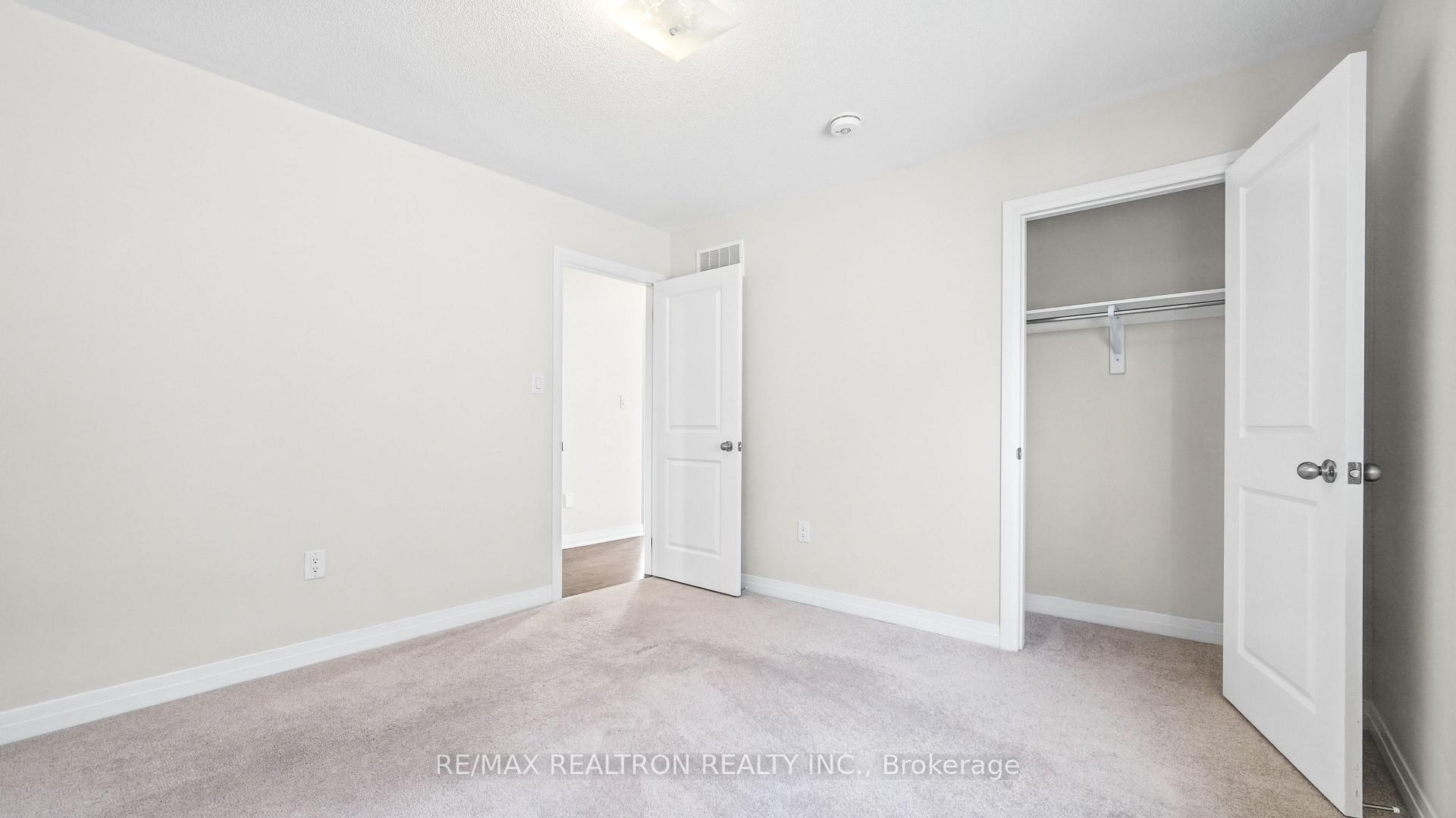 Photo 29 of 123 Yacht Drive, Clarington, Bowmanville — HOMEH
