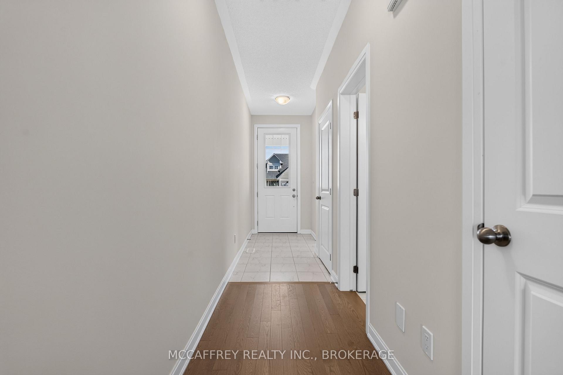 Photo 3 of 19 Oakmont Drive, Loyalist, Bath — HOMEH