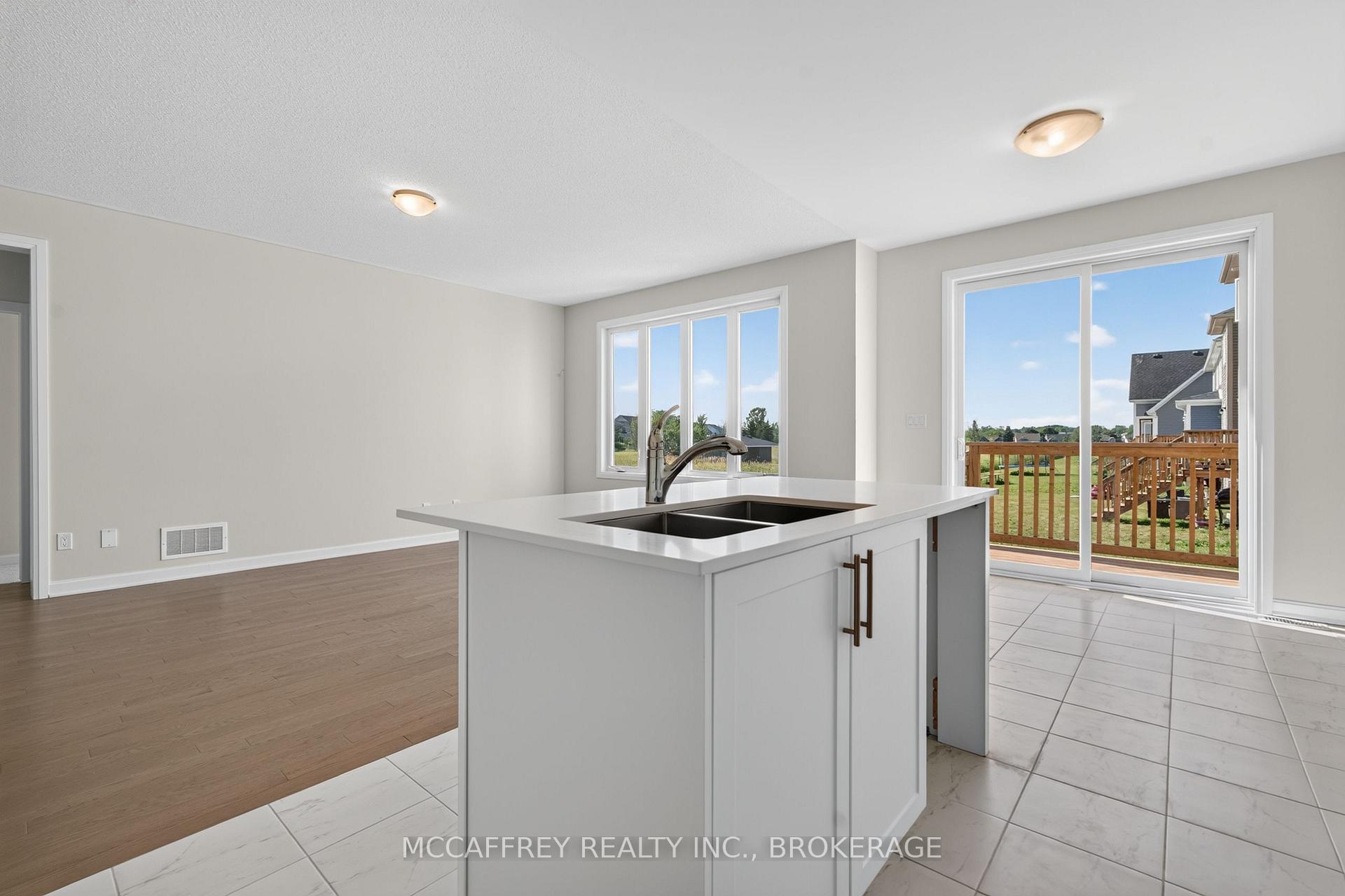 Photo 13 of 19 Oakmont Drive, Loyalist, Bath — HOMEH