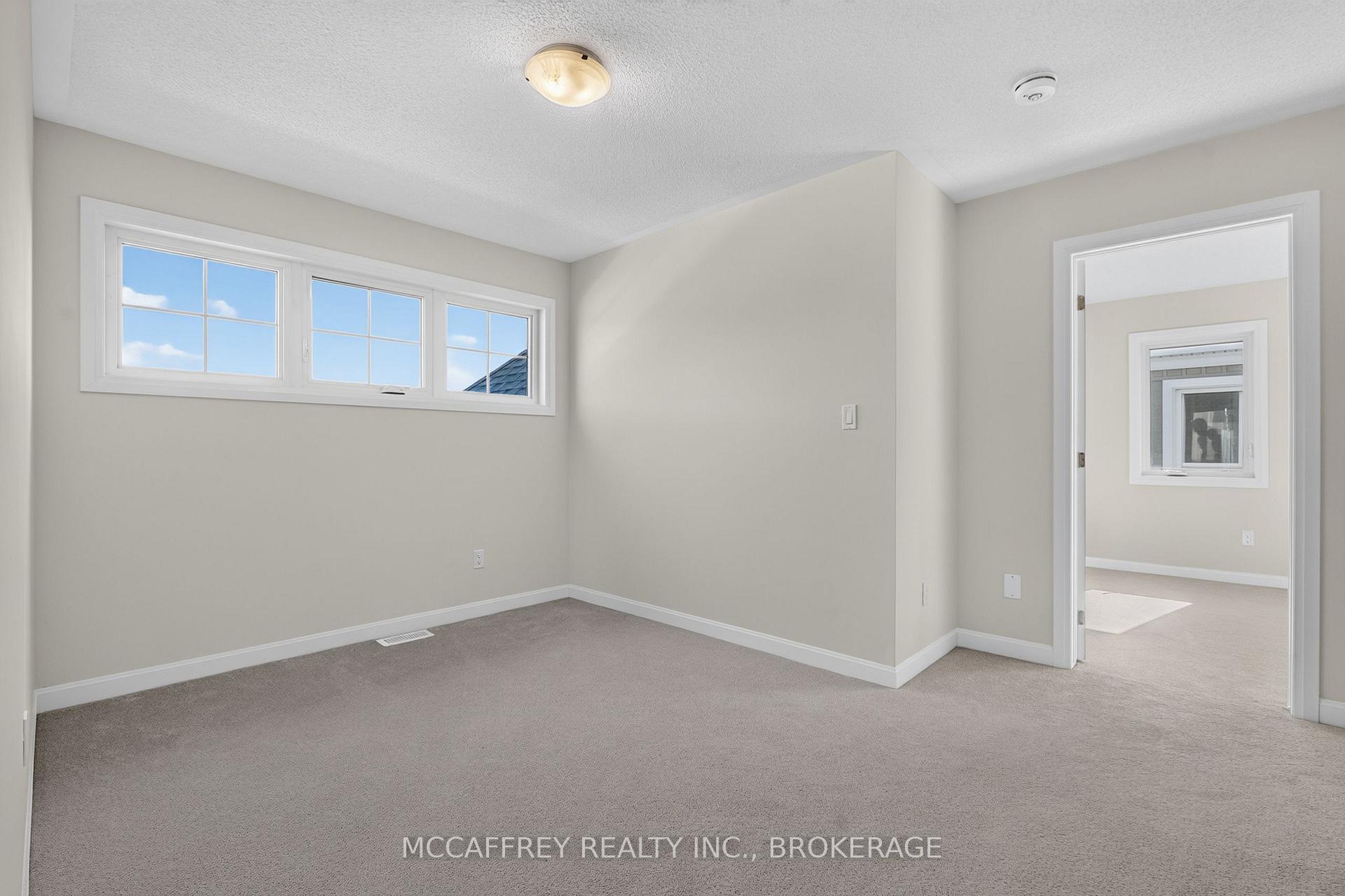 Photo 32 of 19 Oakmont Drive, Loyalist, Bath — HOMEH