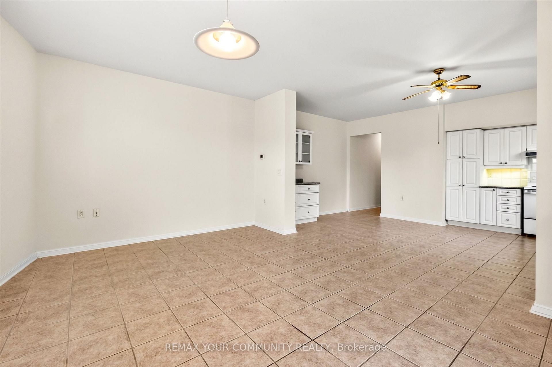 Photo 49 of Unit 110, 2500 Rutherford Road, Vaughan, Maple — HOMEH