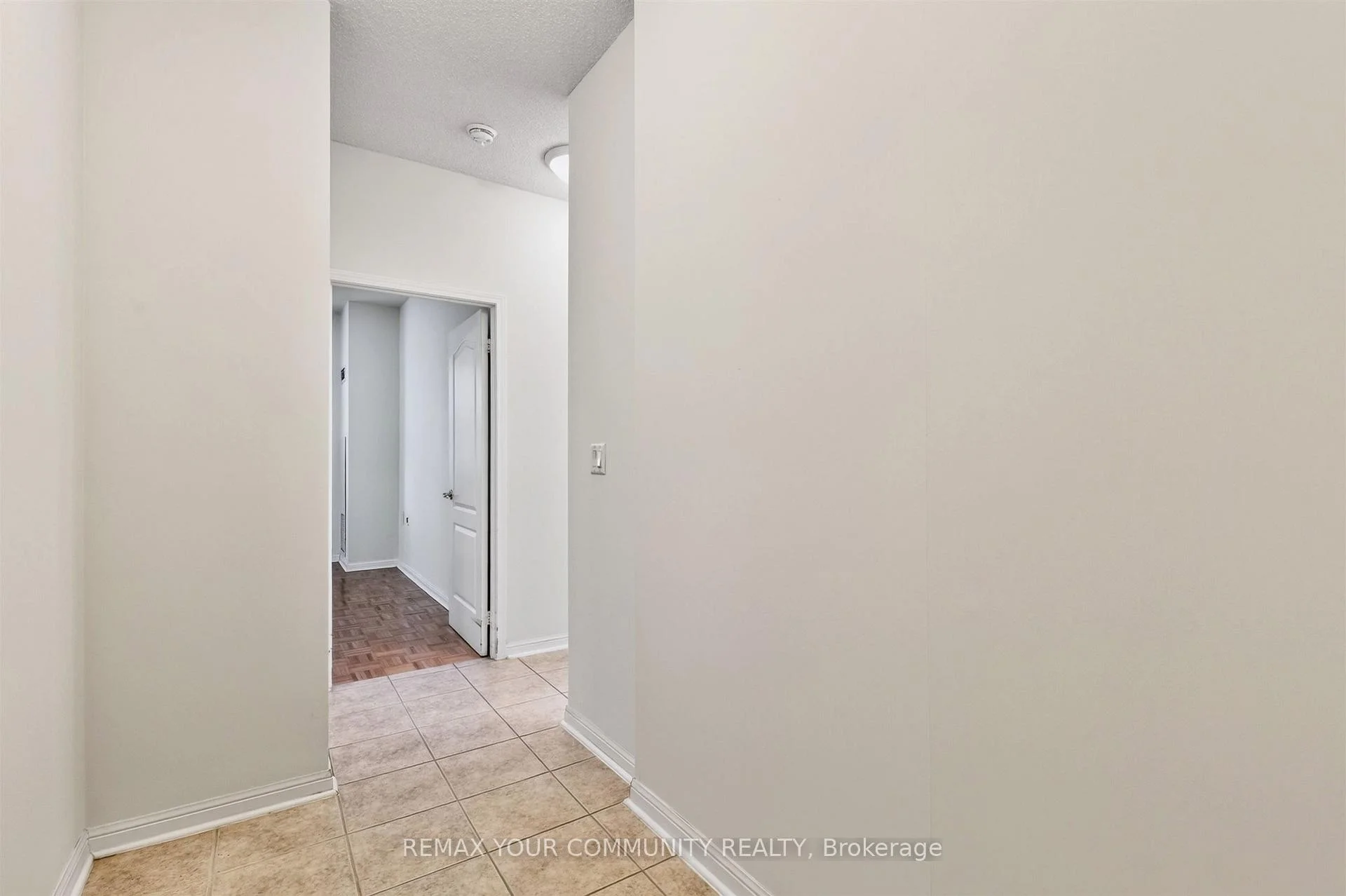 Photo 28 of Unit 110, 2500 Rutherford Road, Vaughan, Maple — HOMEH