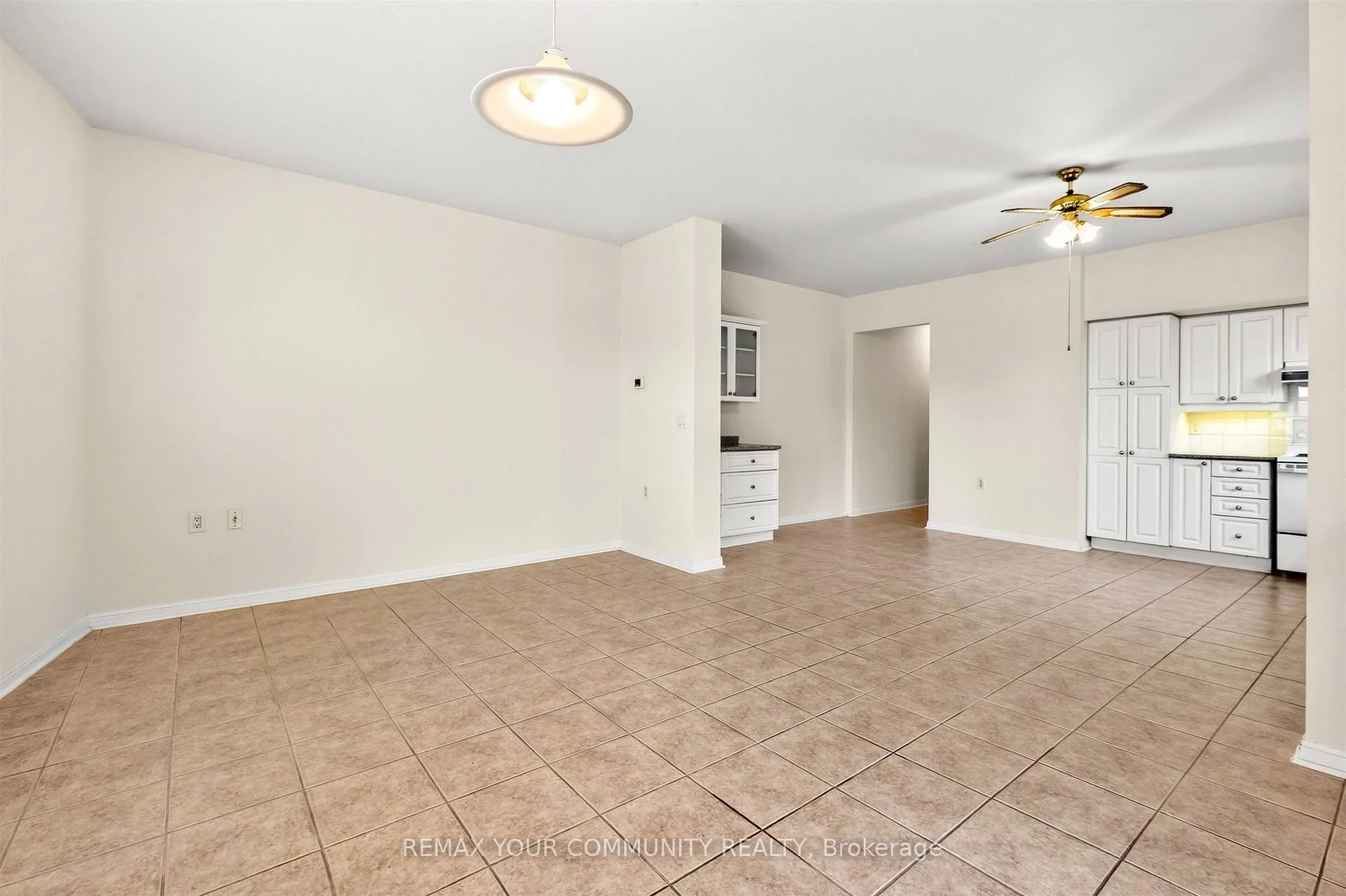 Photo 50 of Unit 110, 2500 Rutherford Road, Vaughan, Maple — HOMEH
