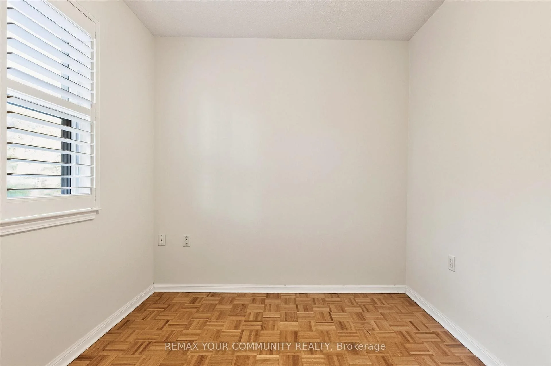 Photo 62 of Unit 110, 2500 Rutherford Road, Vaughan, Maple — HOMEH