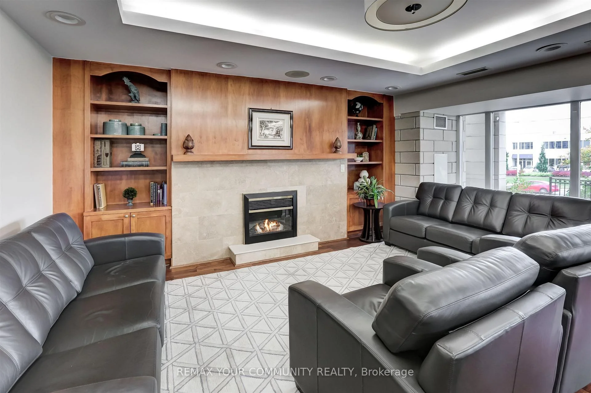 Photo 93 of Unit 110, 2500 Rutherford Road, Vaughan, Maple — HOMEH