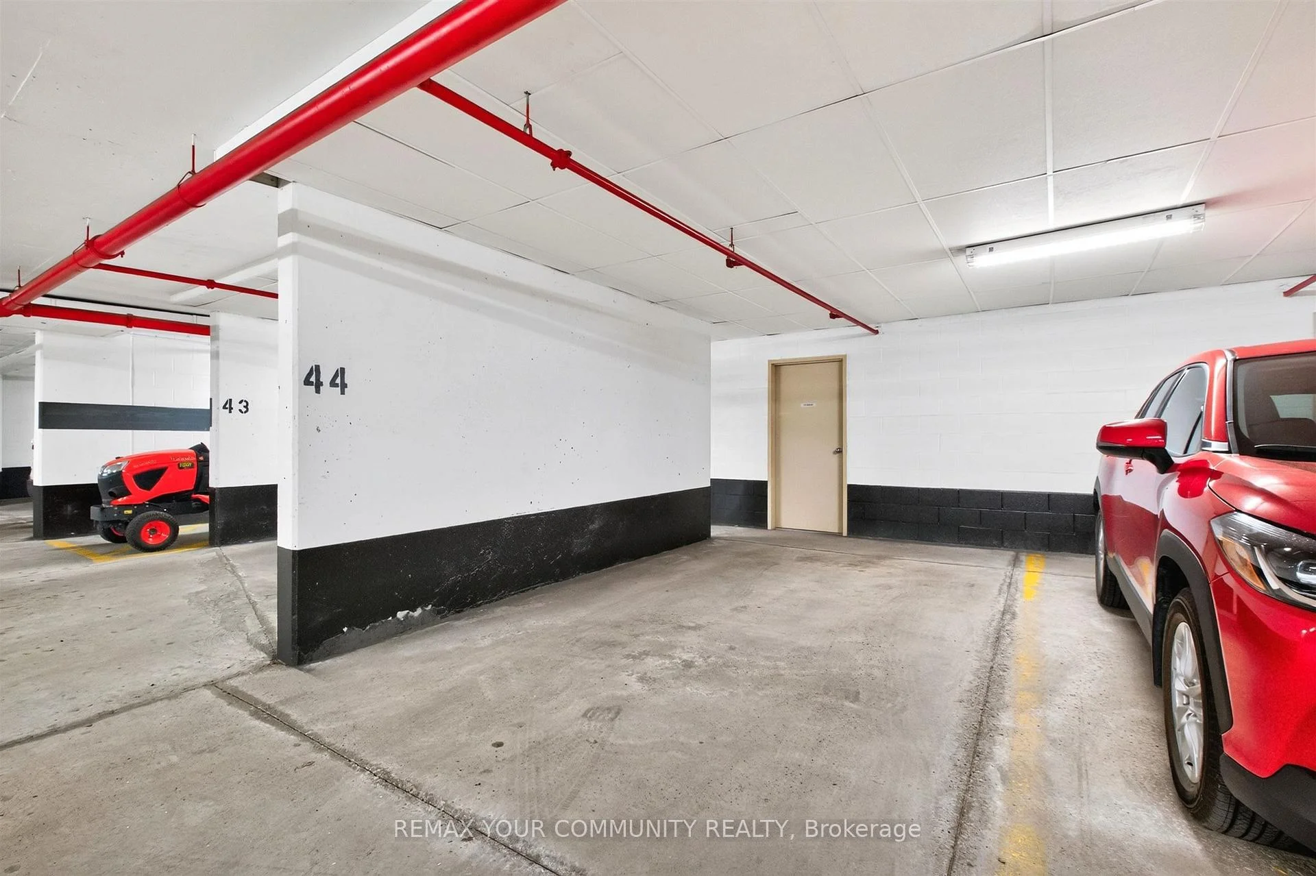 Photo 97 of Unit 110, 2500 Rutherford Road, Vaughan, Maple — HOMEH
