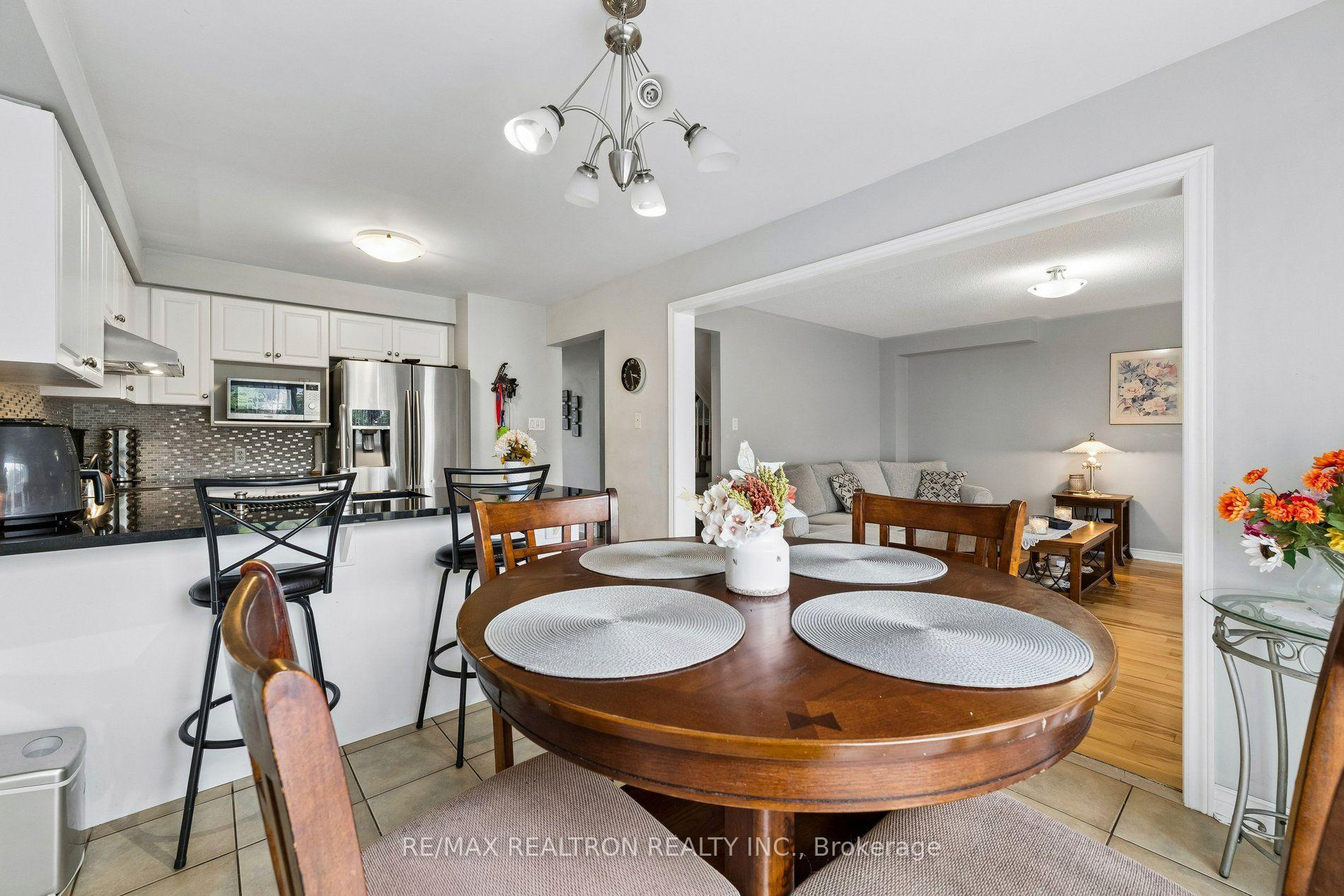 Photo 31 of 58 Lurosa Crescent, Whitby, Taunton North — HOMEH