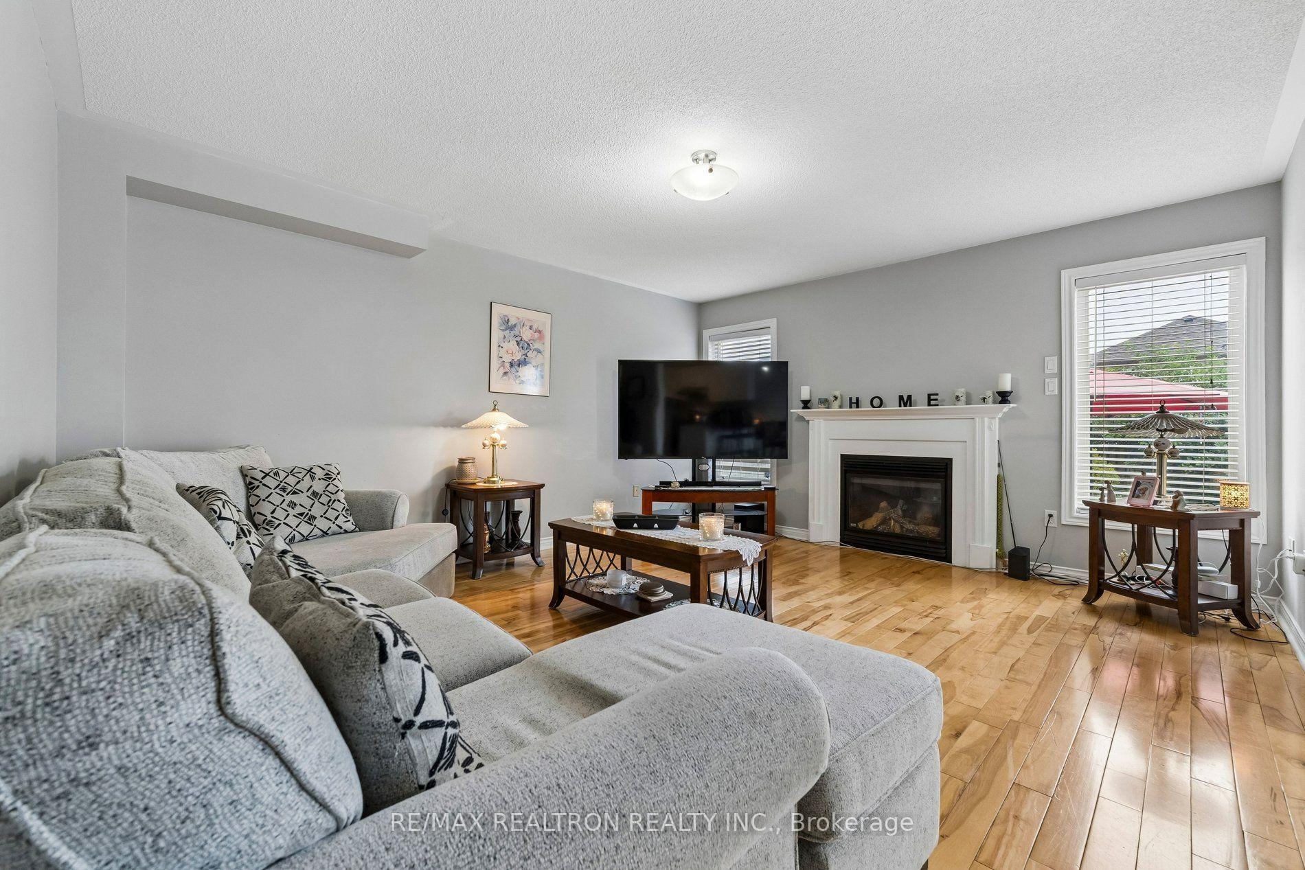 Photo 35 of 58 Lurosa Crescent, Whitby, Taunton North — HOMEH