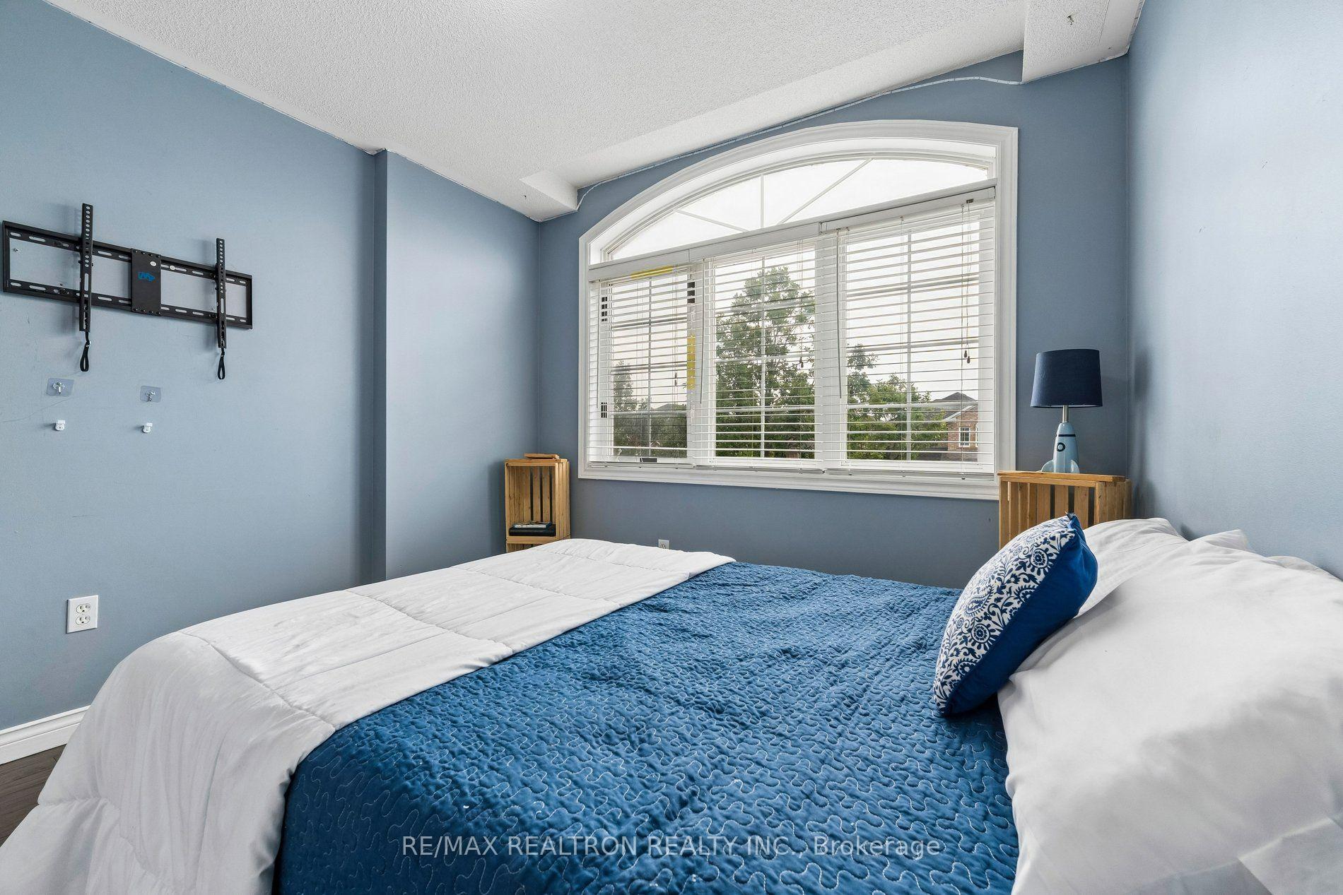 Photo 73 of 58 Lurosa Crescent, Whitby, Taunton North — HOMEH