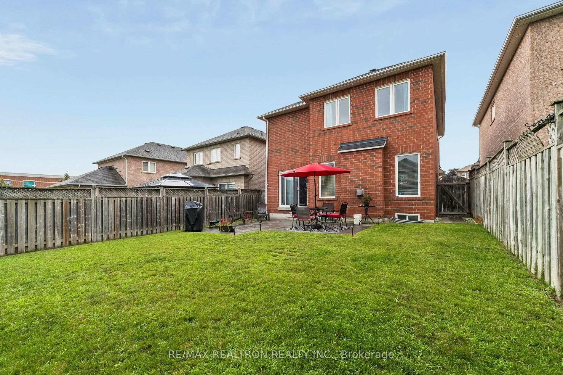 Photo 91 of 58 Lurosa Crescent, Whitby, Taunton North — HOMEH