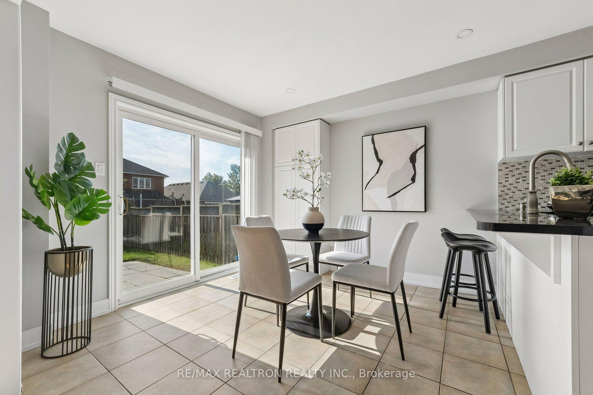 Photo 28 of 58 Lurosa Crescent, Whitby, Taunton North — HOMEH