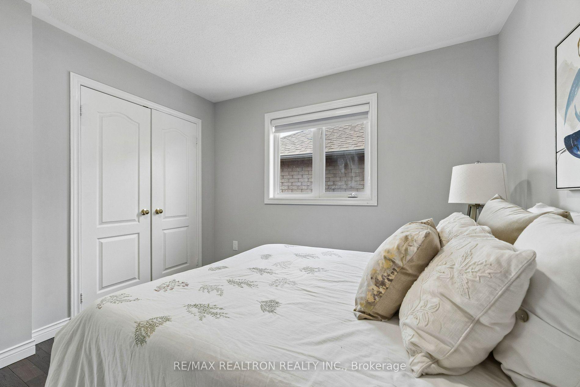 Photo 70 of 58 Lurosa Crescent, Whitby, Taunton North — HOMEH