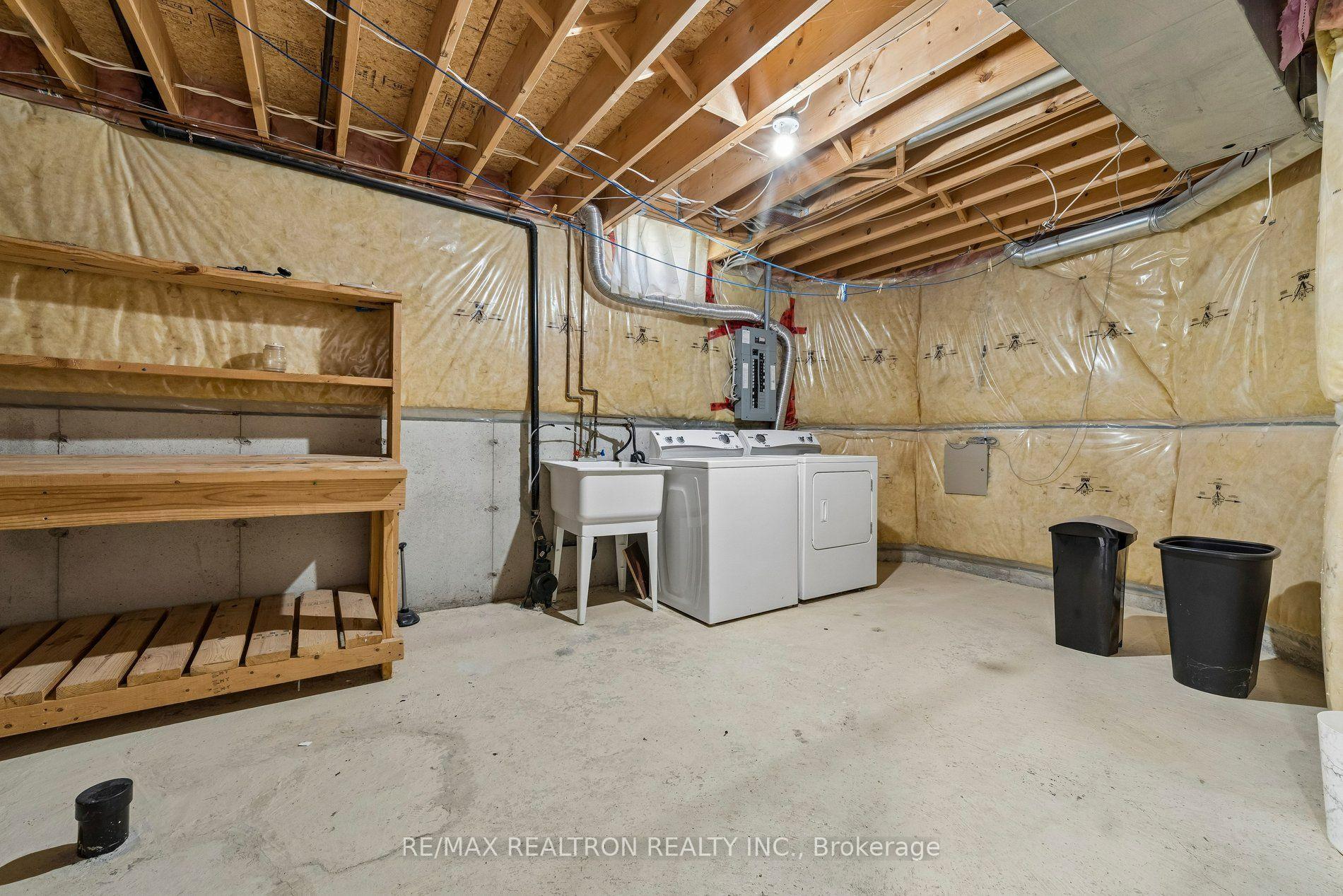 Photo 100 of 58 Lurosa Crescent, Whitby, Taunton North — HOMEH