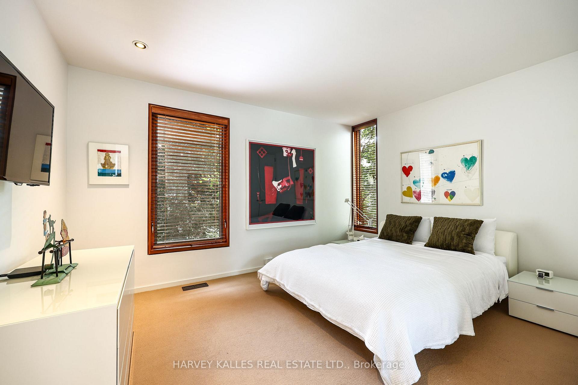 Photo 31 of 36 Millbank Avenue, Toronto, Forest Hill South — HOMEH