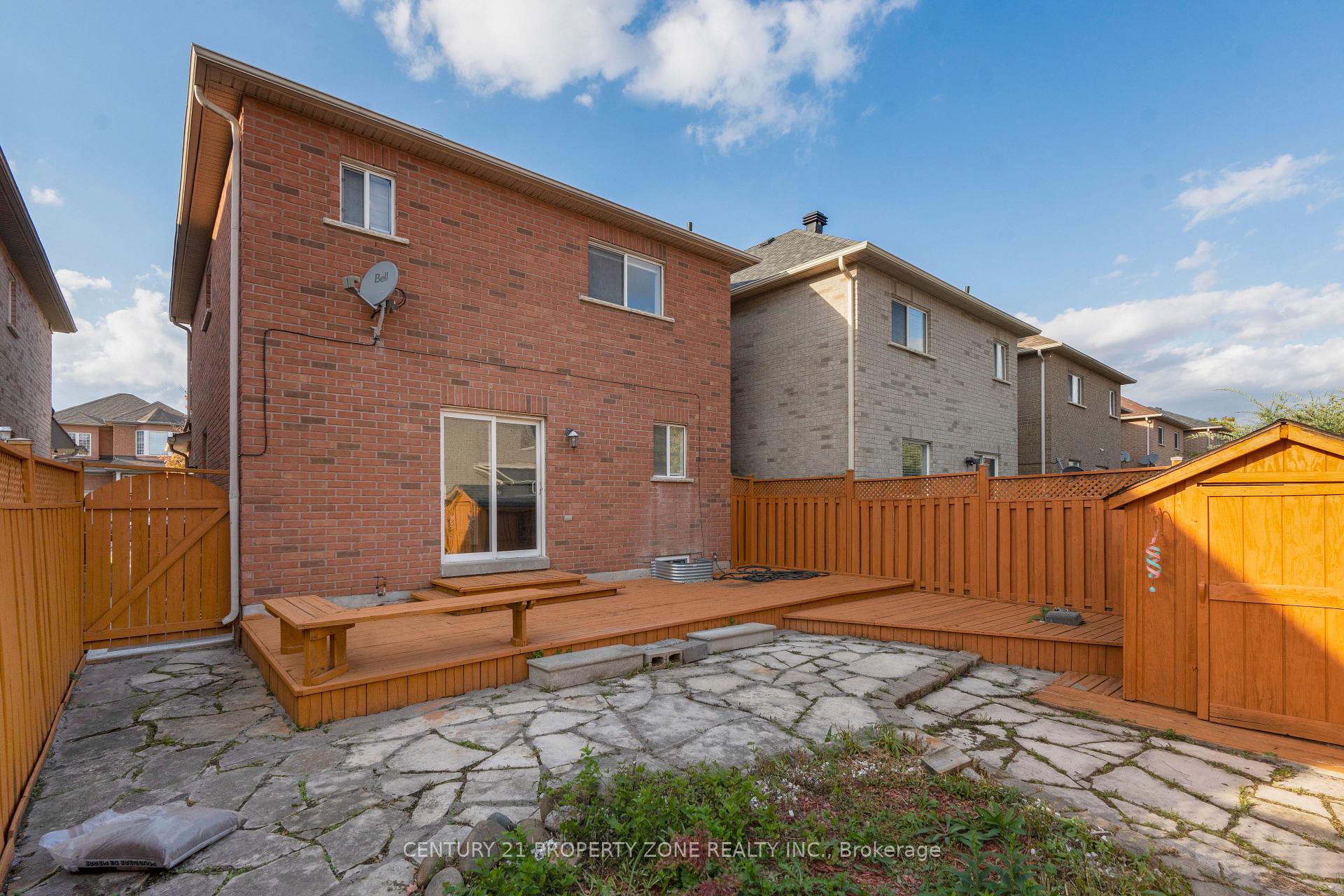 Photo 28 of 84 Tideland Drive, Brampton, Fletcher's Meadow — HOMEH