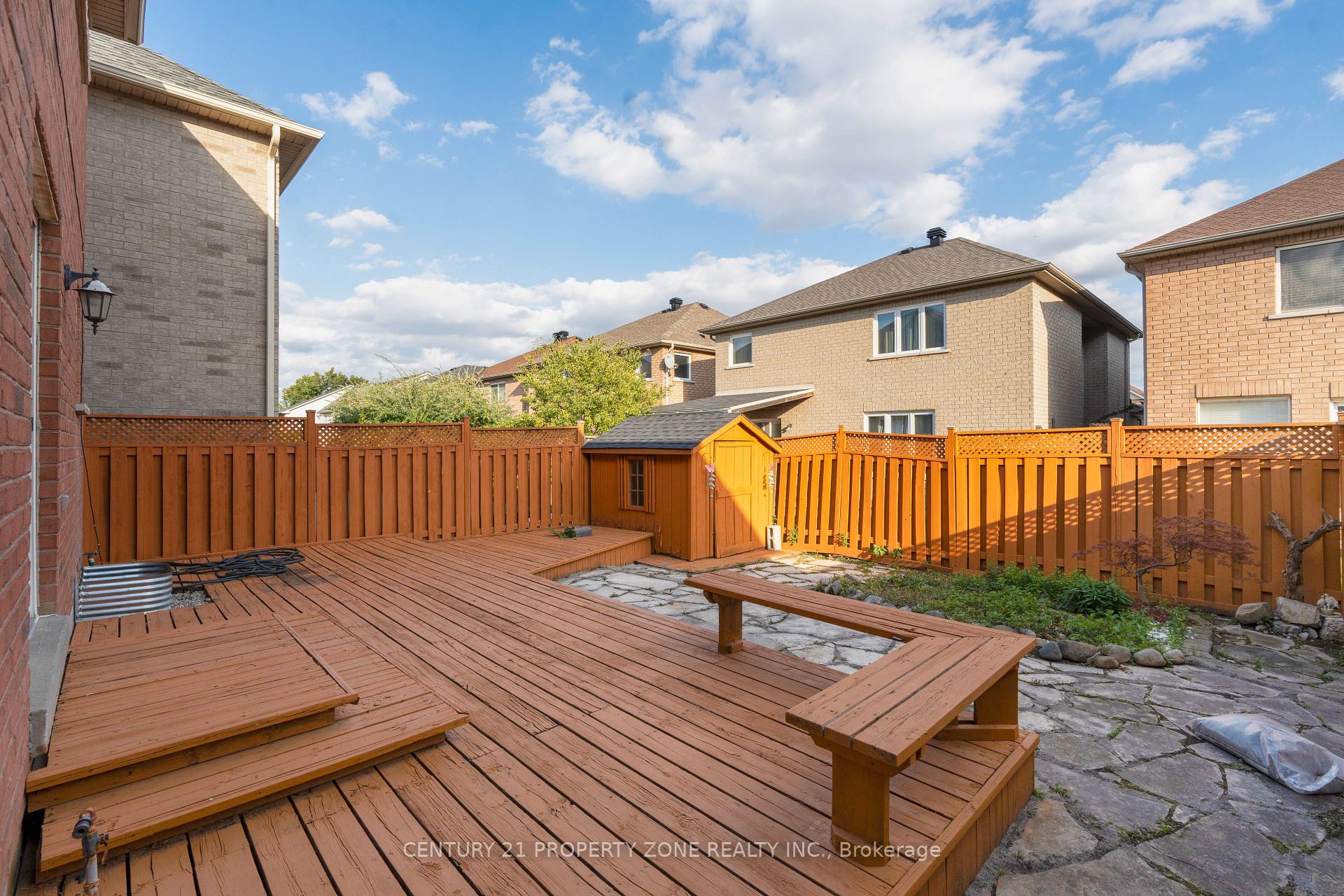 Photo 29 of 84 Tideland Drive, Brampton, Fletcher's Meadow — HOMEH