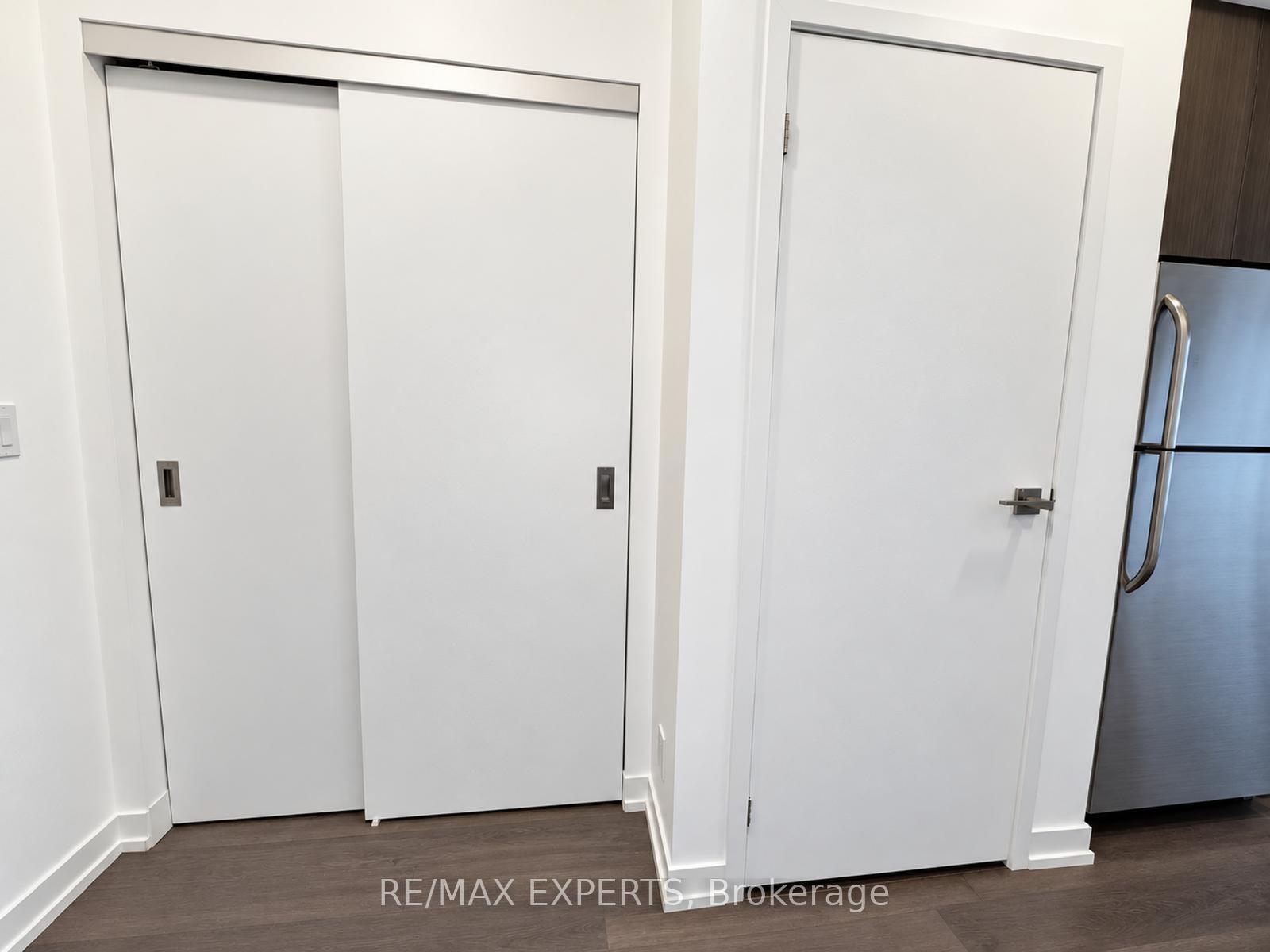 Photo 10 of Unit 721, 98 Lillian Street, Toronto, Mount Pleasant West — HOMEH