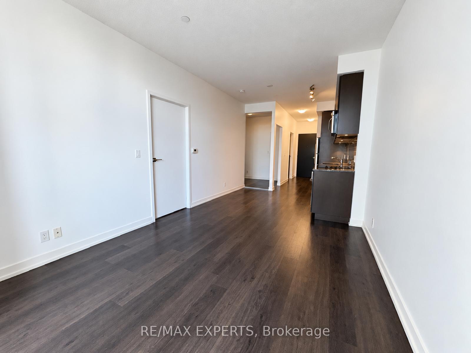 Photo 17 of Unit 721, 98 Lillian Street, Toronto, Mount Pleasant West — HOMEH