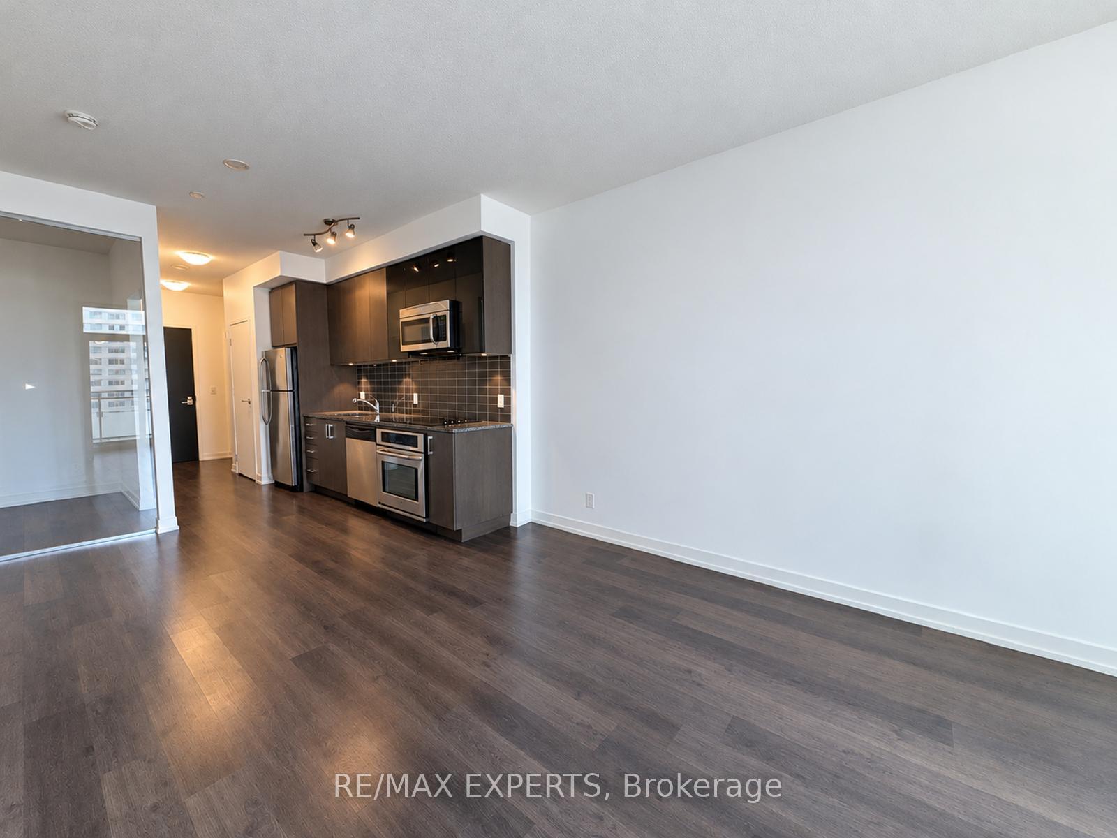 Photo 20 of Unit 721, 98 Lillian Street, Toronto, Mount Pleasant West — HOMEH