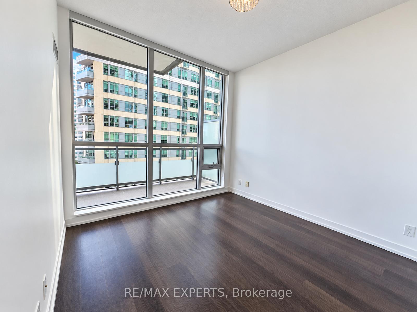 Photo 22 of Unit 721, 98 Lillian Street, Toronto, Mount Pleasant West — HOMEH