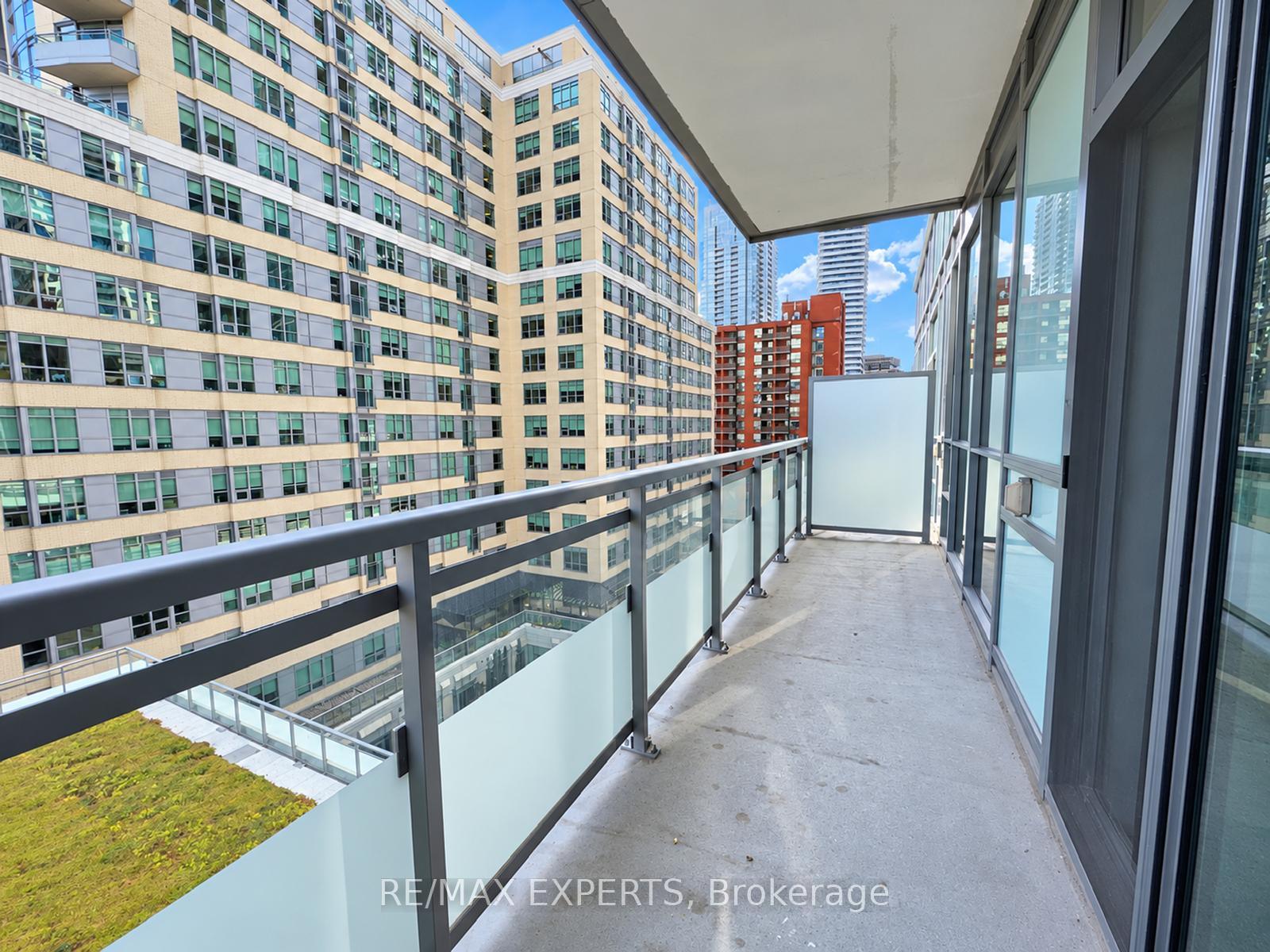 Photo 34 of Unit 721, 98 Lillian Street, Toronto, Mount Pleasant West — HOMEH