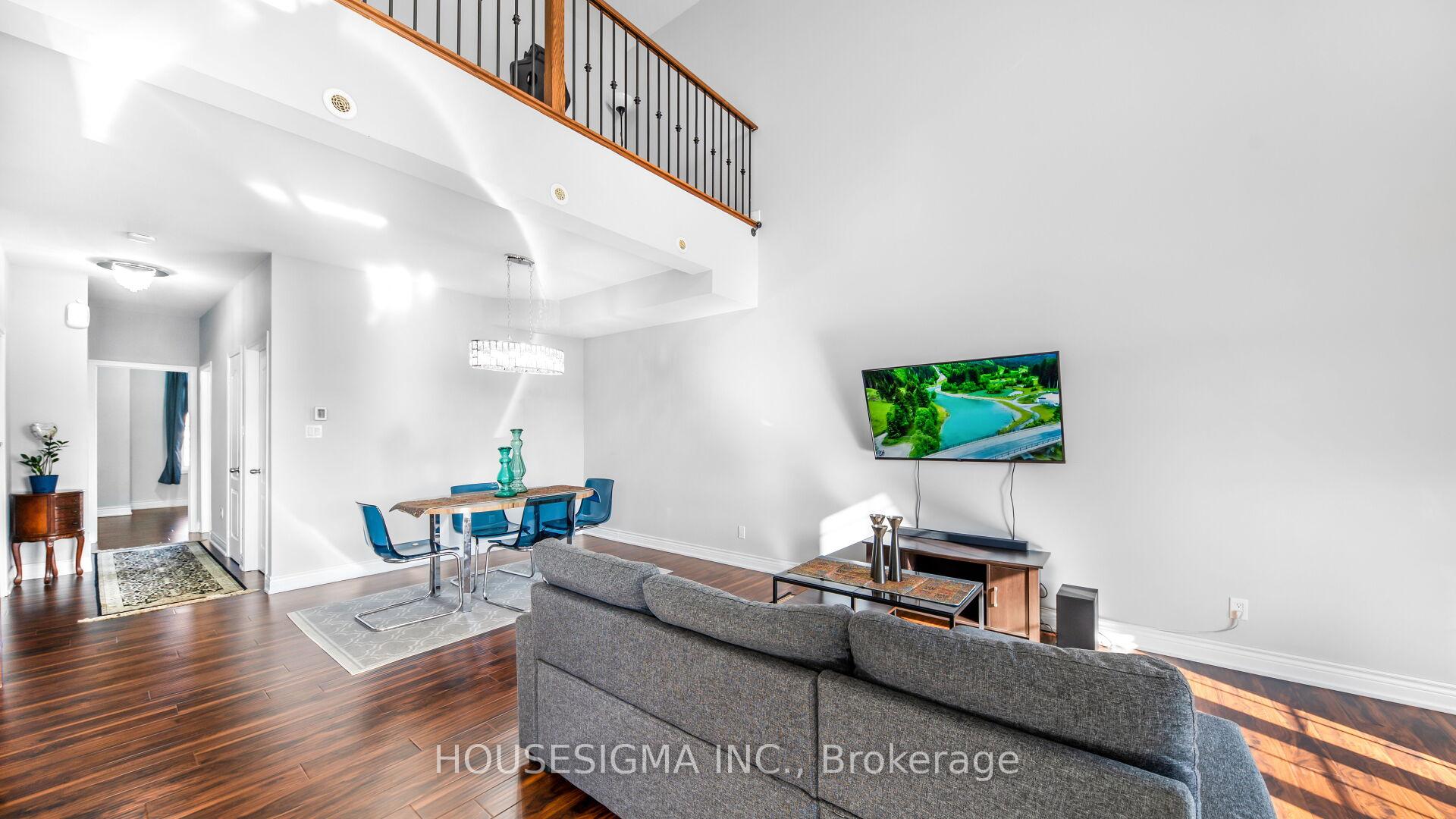 Photo 3 of 18 Lovegrove Lane, Ajax, Central — HOMEH